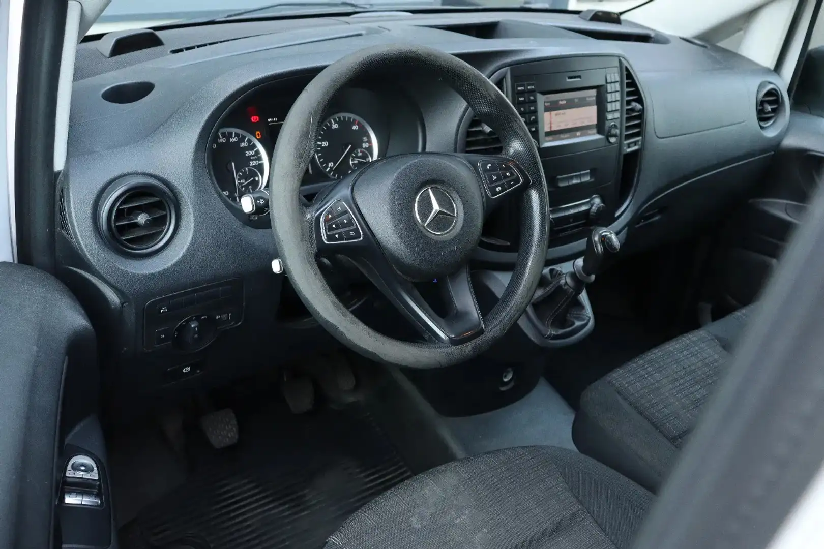 Mercedes-Benz Vito 111 CDi Lang l Airco l Camera l Cruise Control Wit - 2