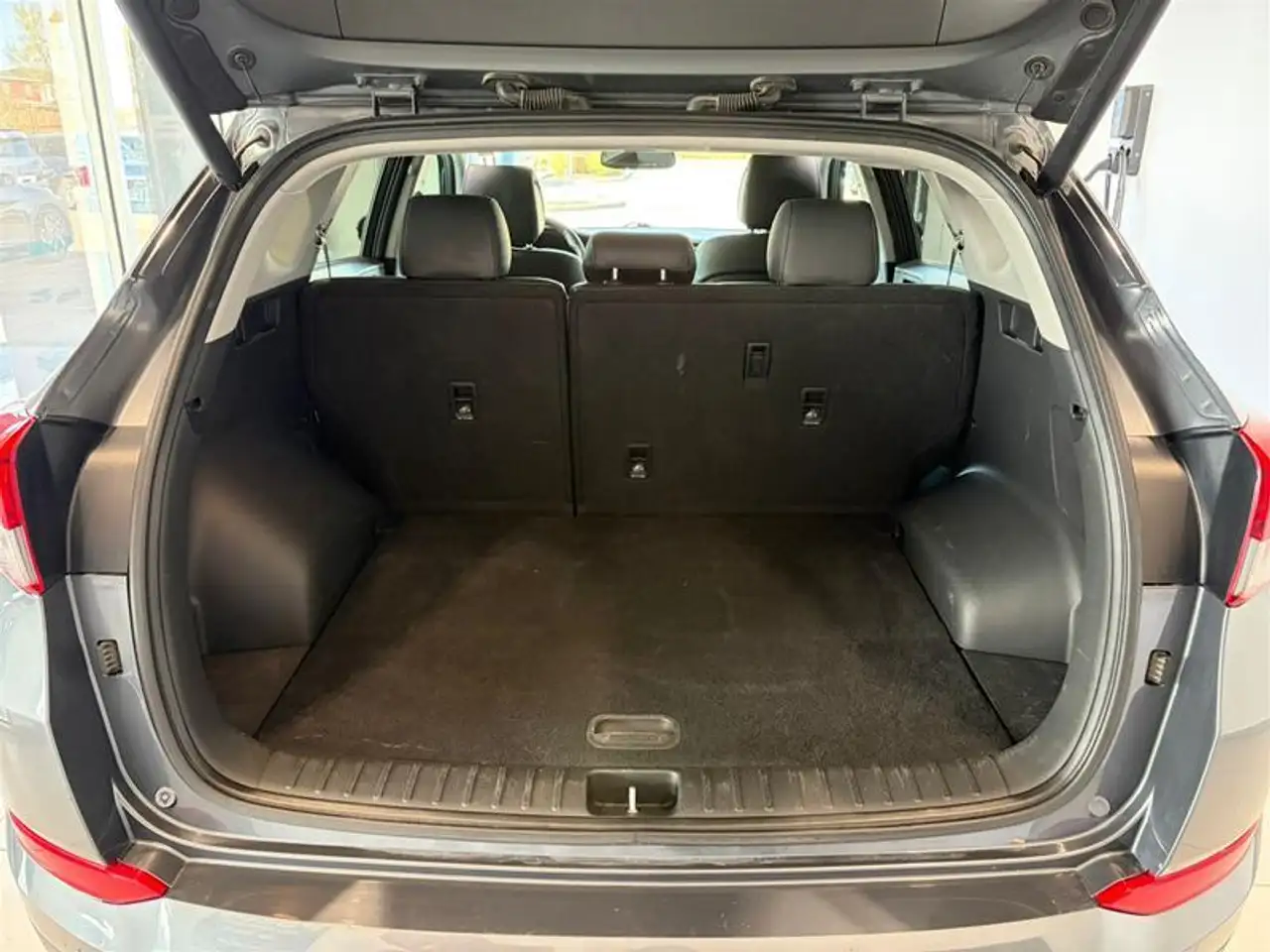 Hyundai TUCSON снимка Hyundai TUCSON