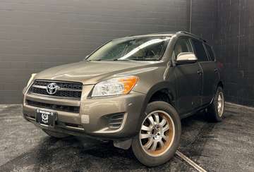 4WD 4dr Base