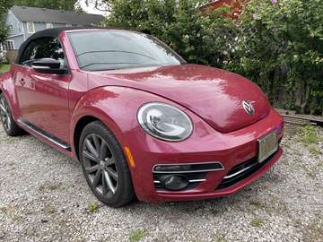 2dr Conv Pink Edition *Ltd Avail*