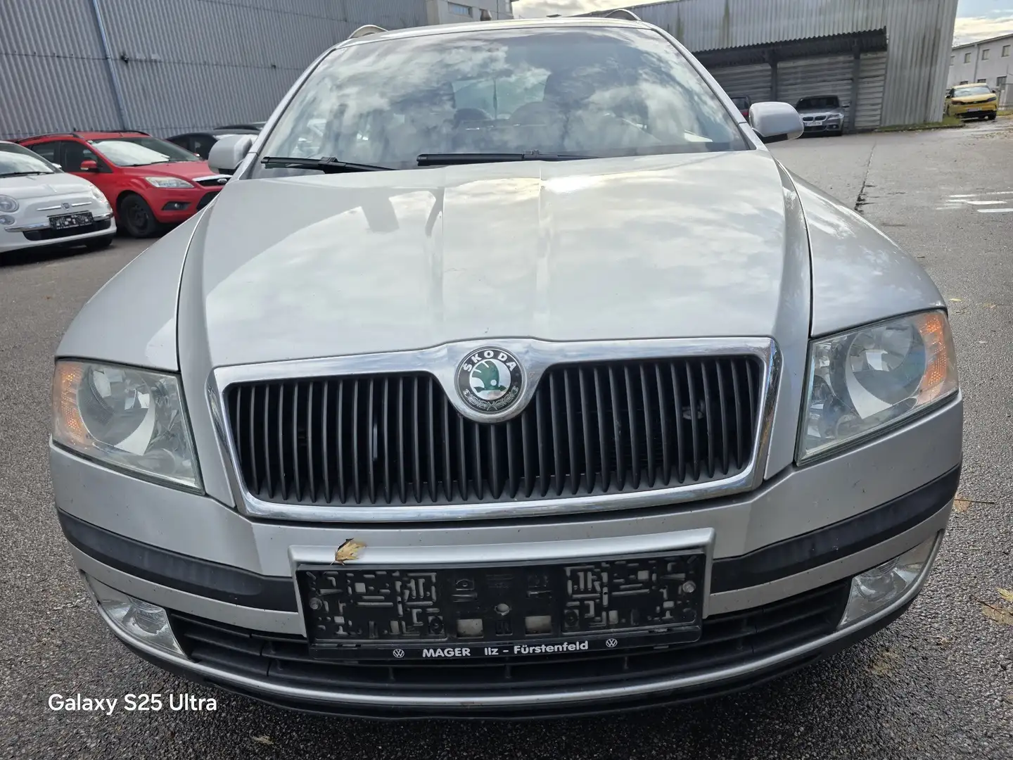 Skoda Octavia Combi 1.9 TDI Classic Grau - 1