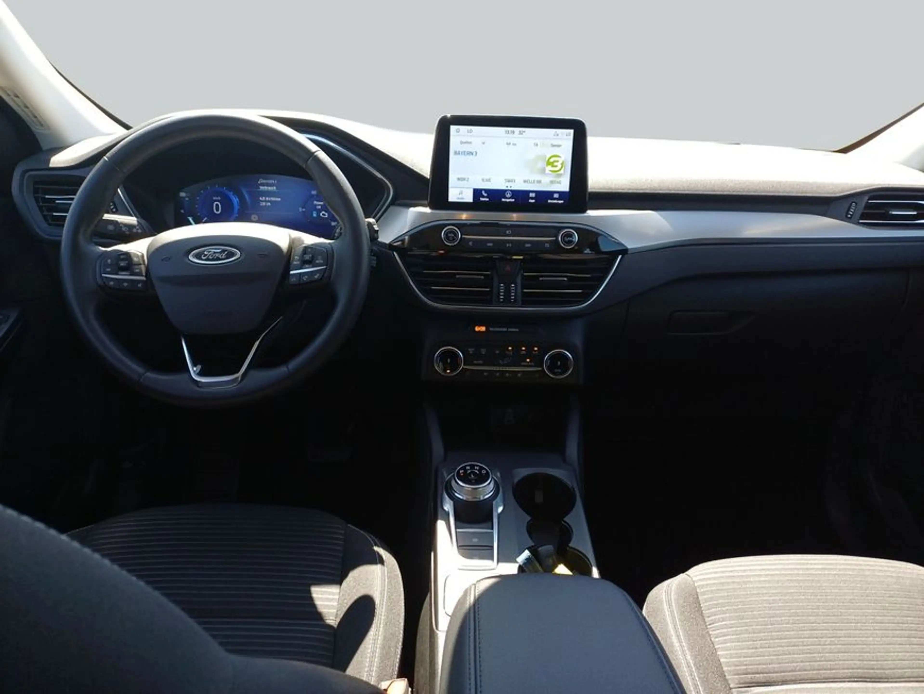Ford Kuga 2.5 Duratec PHEV TITANIUM — photo 14
