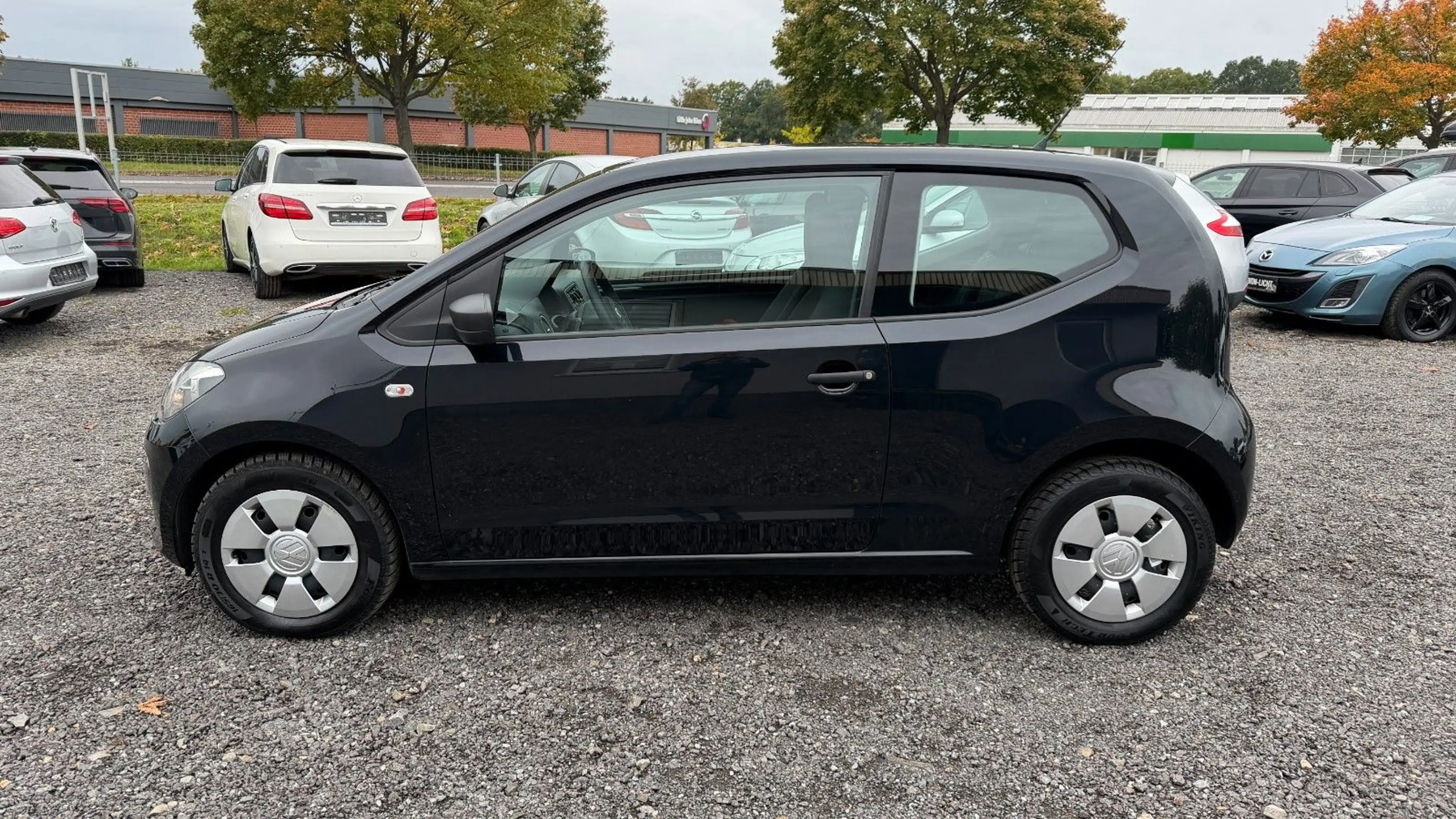 Volkswagen up! take 1-Hand Scheckheft Klima Allwetterreifen — photo 2