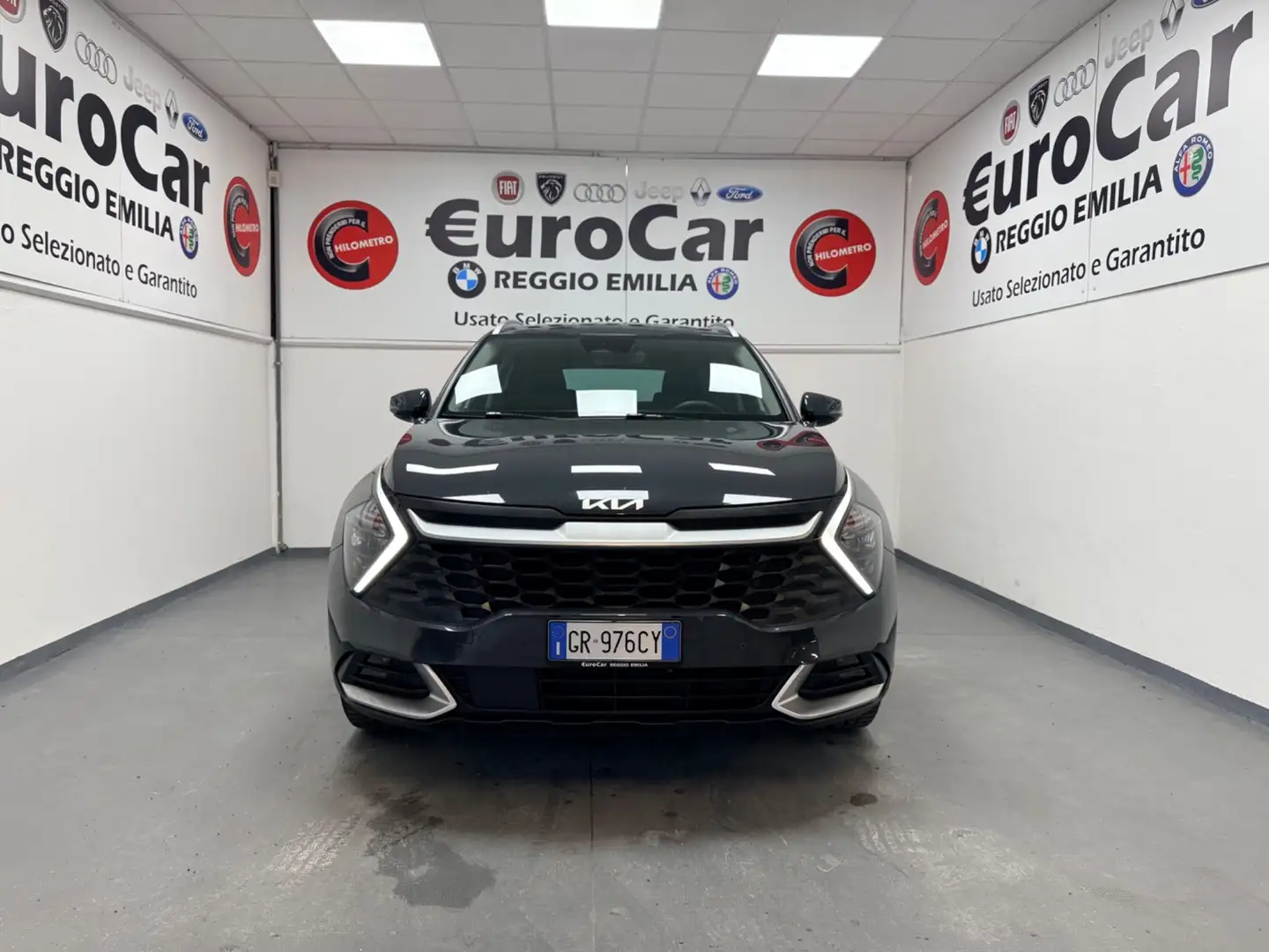 Kia Sportage Sportage 1.6 TGDi HEV AT Style Grau - 2