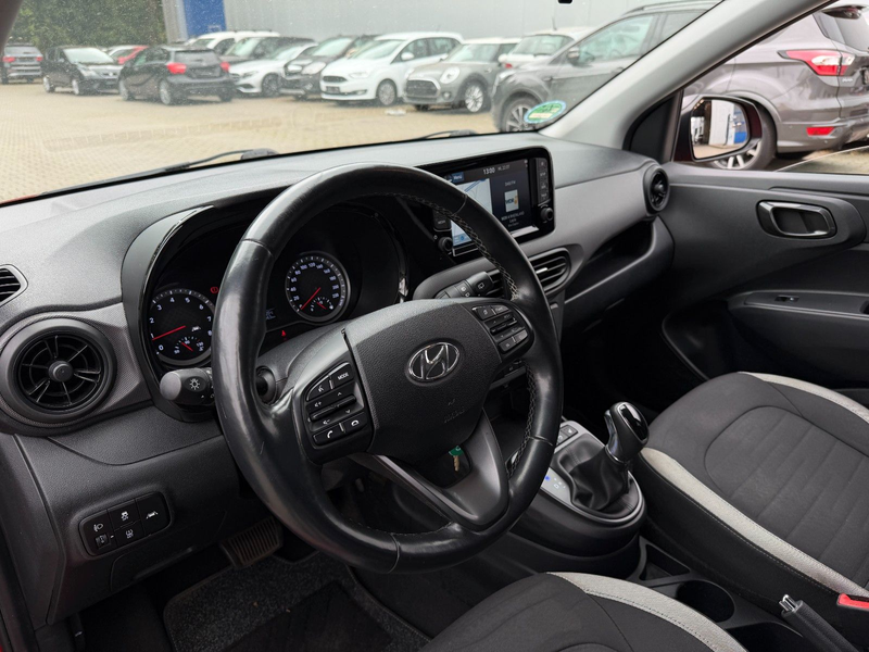 Hyundai i10 Intro Edition 1.Hand *Garantie *Navi *Kamera — photo 14