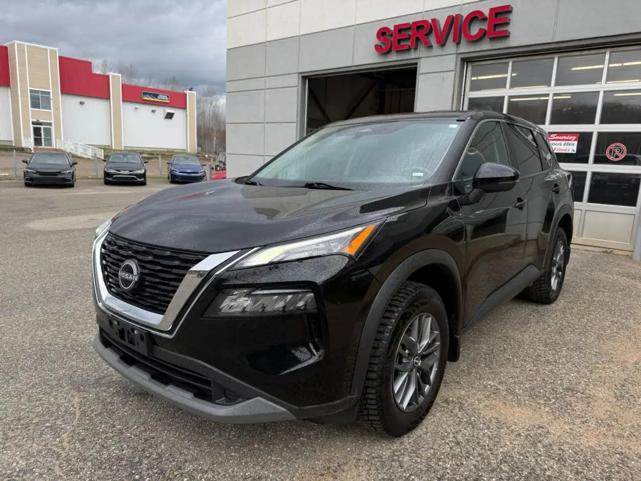 Nissan Rogue снимка Nissan Rogue