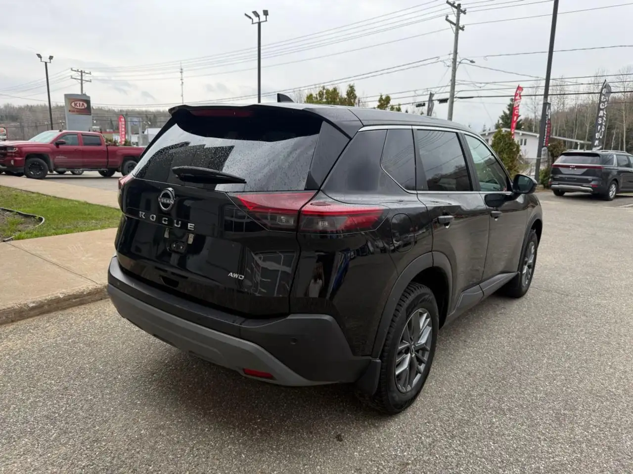 Nissan Rogue снимка Nissan Rogue