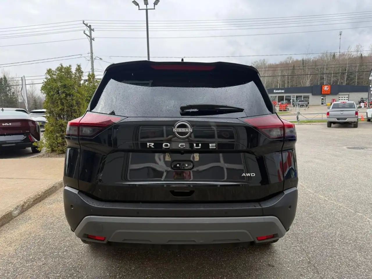 Nissan Rogue снимка Nissan Rogue