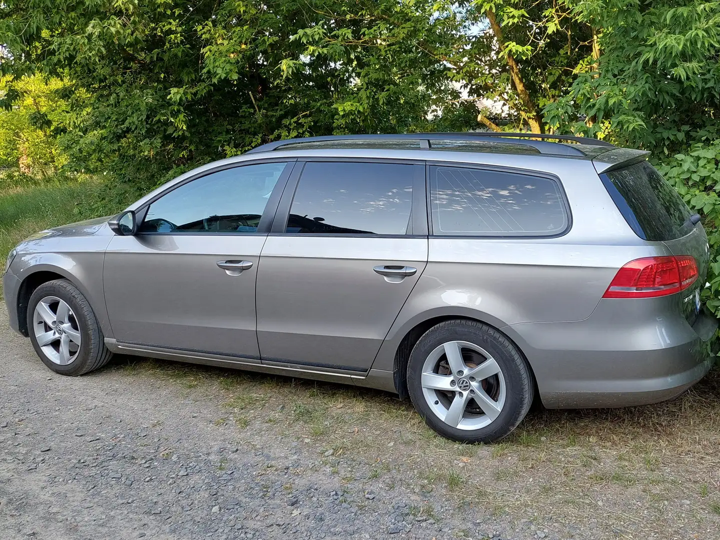 Volkswagen Passat Variant 1.4 TSI Trendline Beige - 2