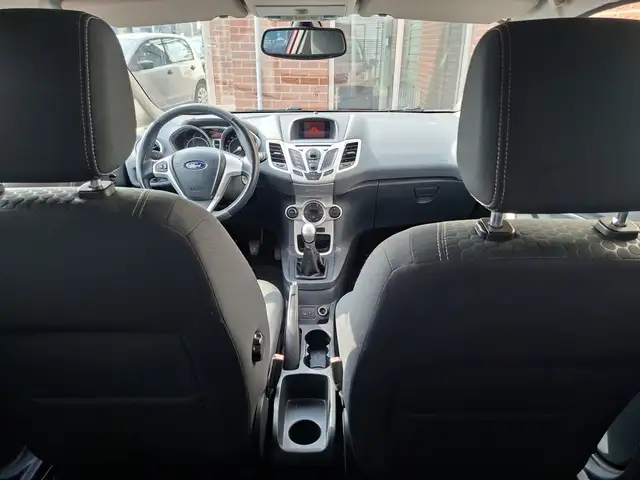 Ford Fiesta view 8
