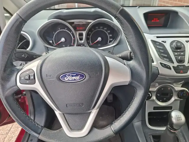 Ford Fiesta view 18