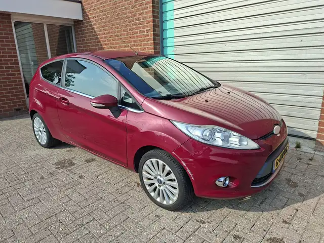 Ford Fiesta view 2