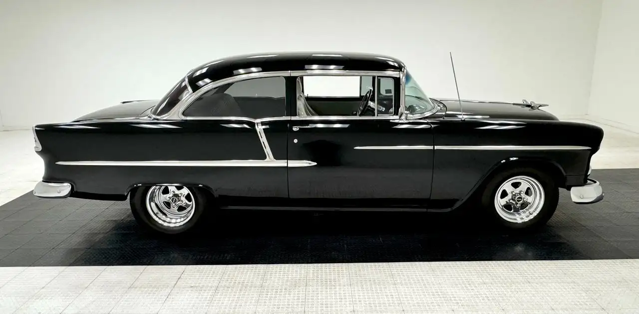 Chevrolet Bel Air 2 Door Sedan, foto 6