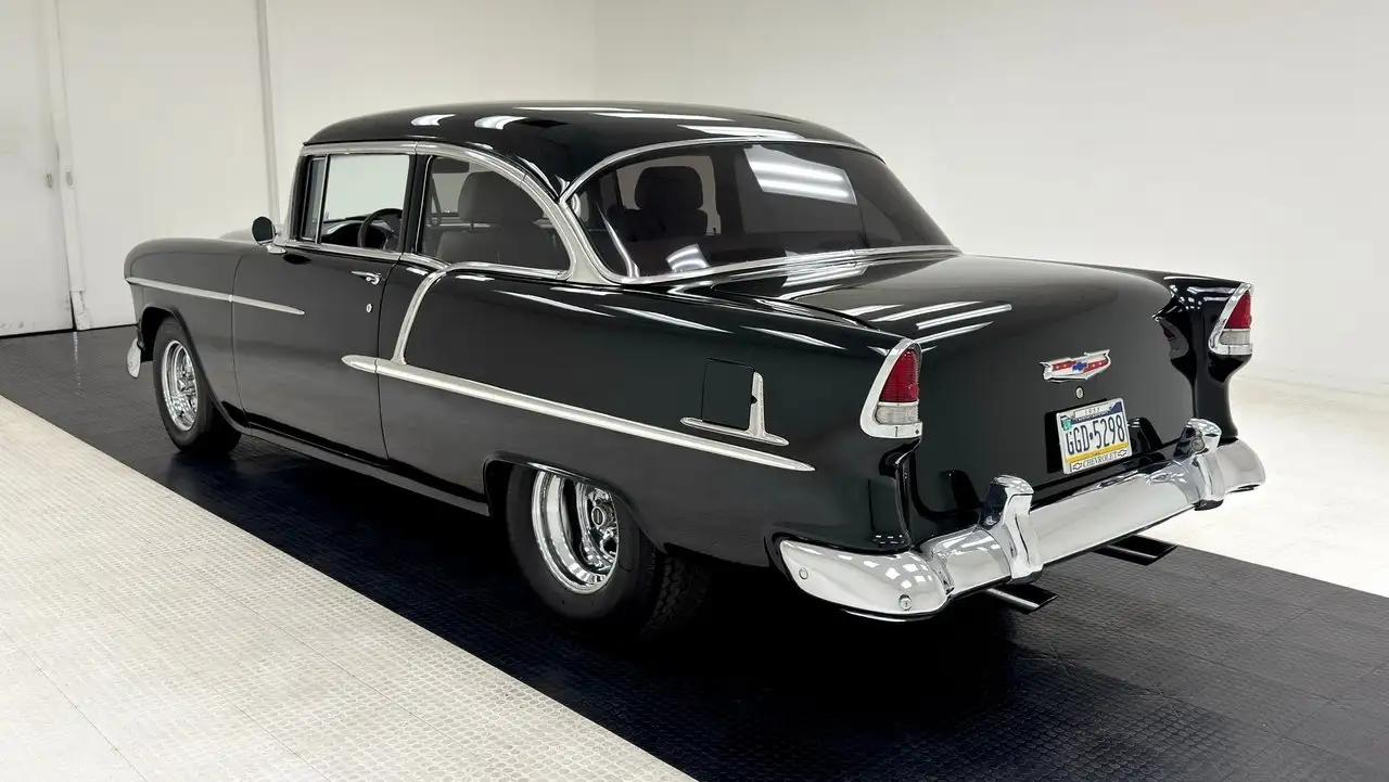 Chevrolet Bel Air 2 Door Sedan, foto 3