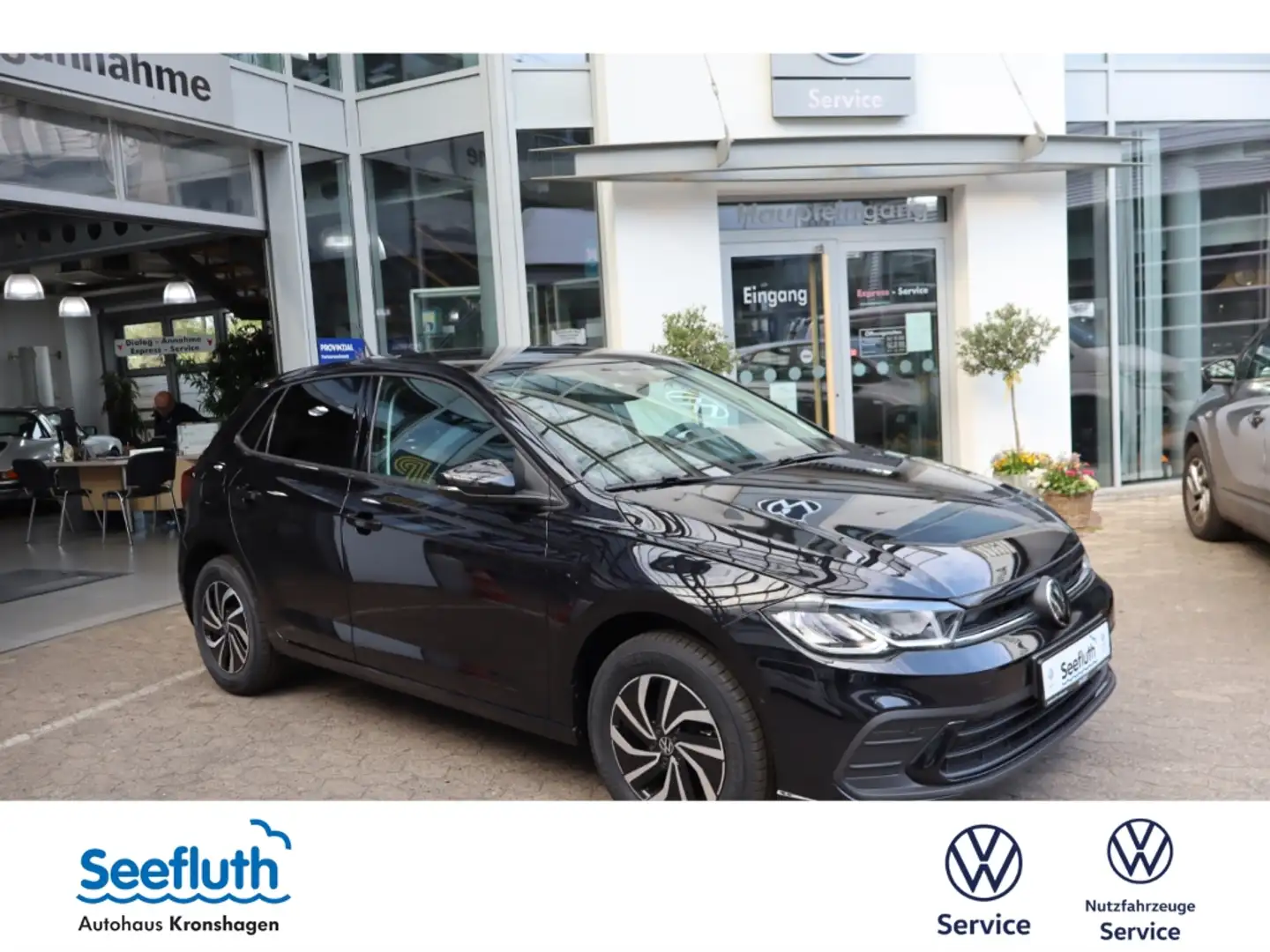 Volkswagen Polo 1.0 TSI Life DSG RFK IQ-Drive 15Essex Schwarz - 1