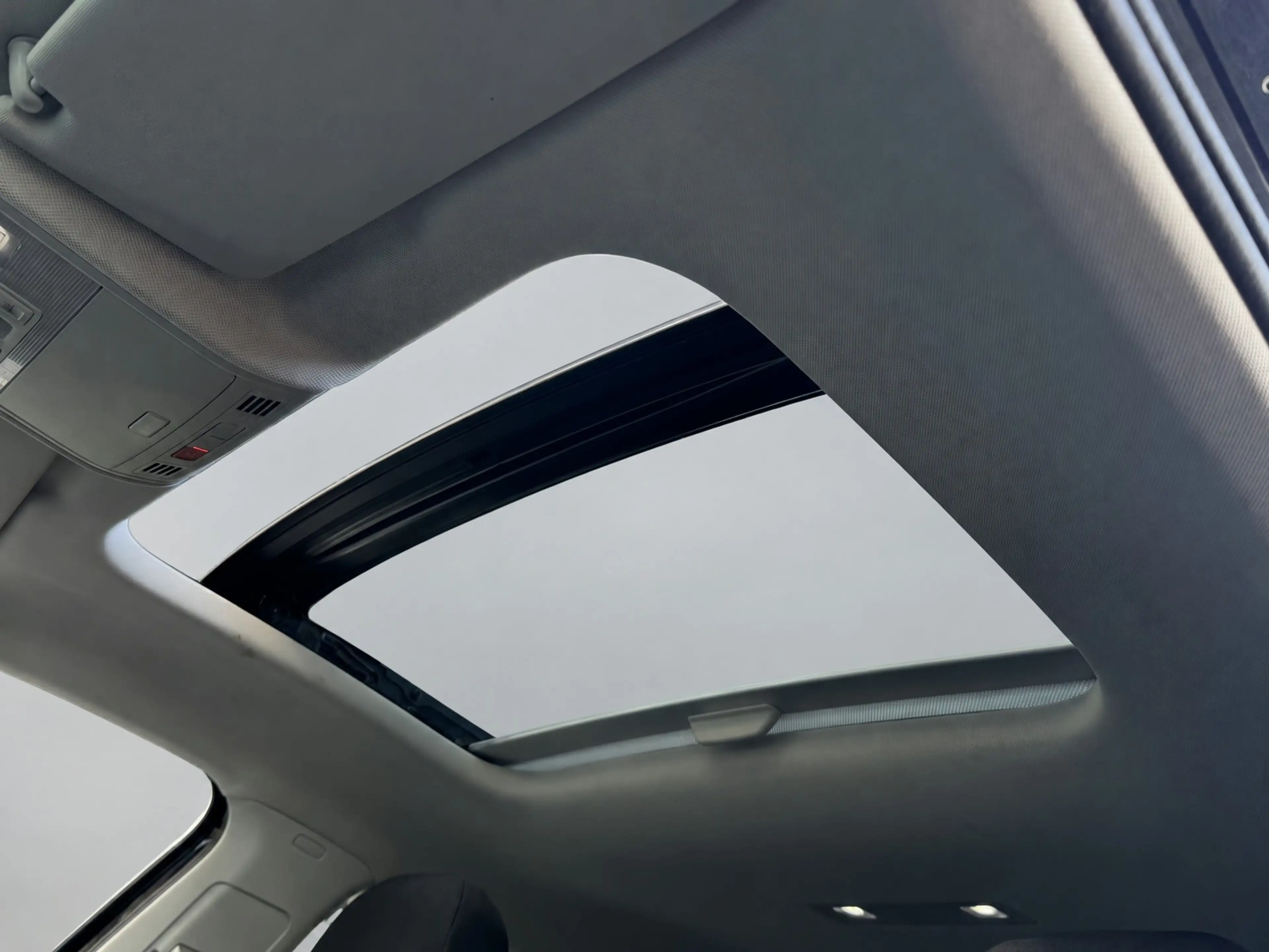 Volkswagen Taigo 1.0 TSI 110PK STYLE BUSINESS CARPLAY/IQ-LIGHT/PANO — photo 15