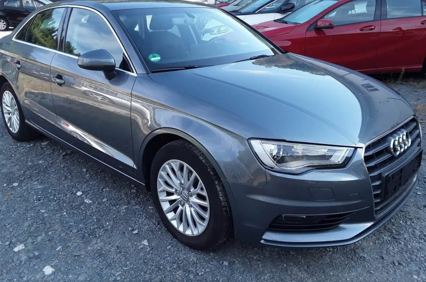 Audi A3 ambiente ultra Grau - 2