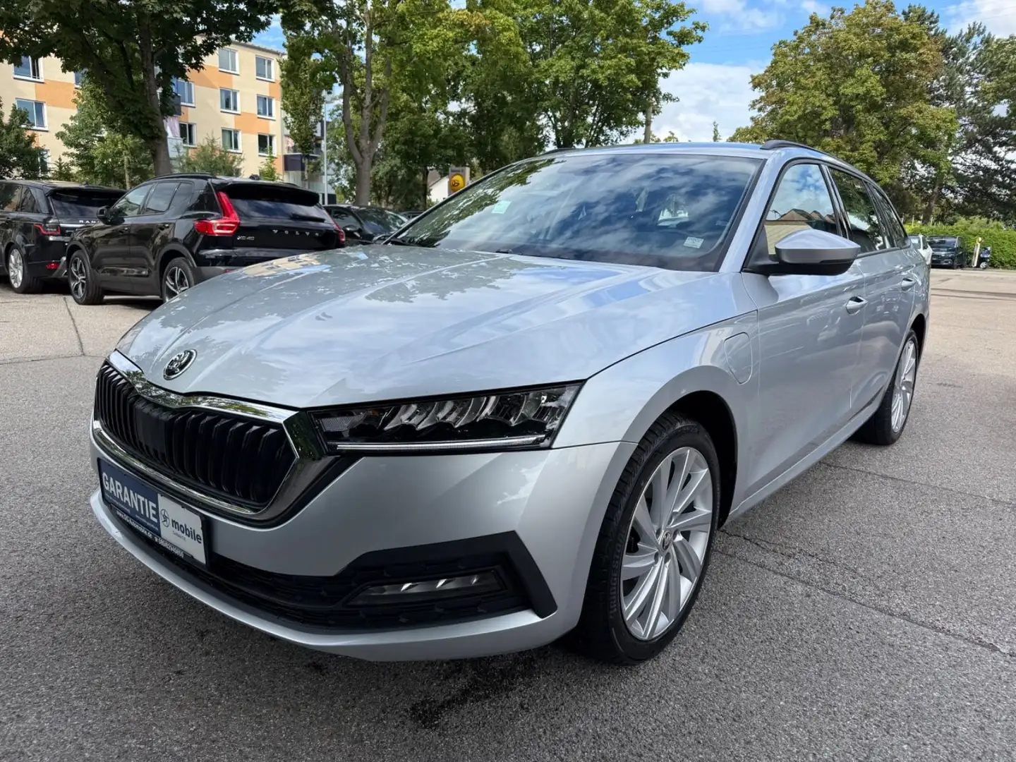 Skoda Octavia Combi 1.4 TSi IV~LED~DigitDisp~PDC~Carpl Zilver - 1