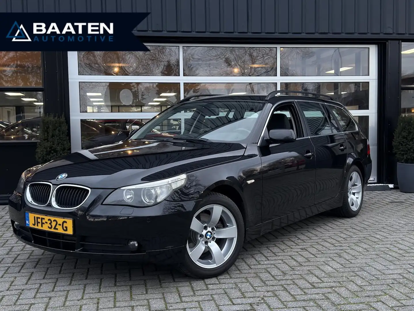BMW 523 5-serie Touring 523i High Executive |2e eig|6 cili Schwarz - 1