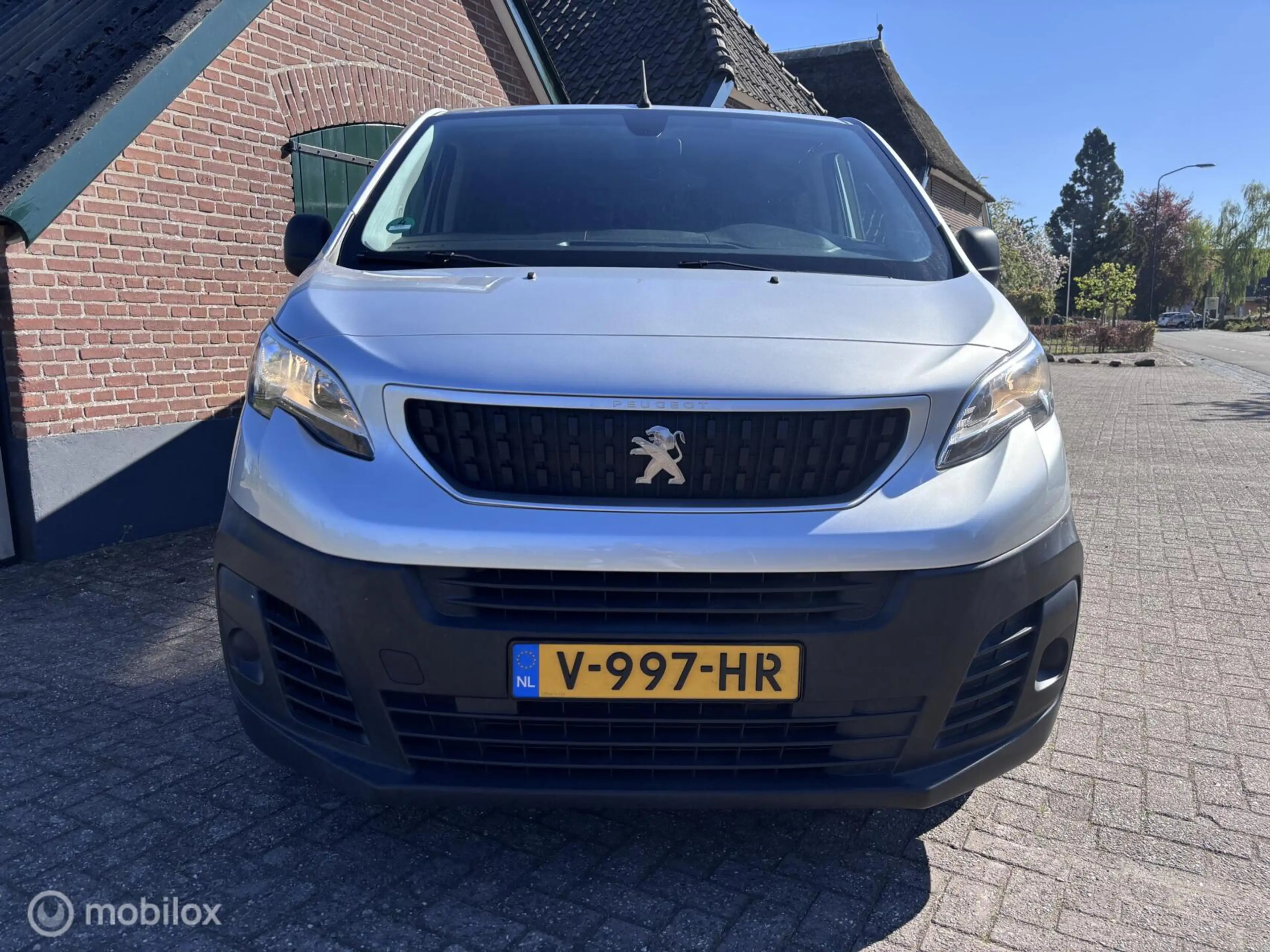 Peugeot Expert Bestel 231C 2.0 BlueHDI DC 120 Premium — photo 11