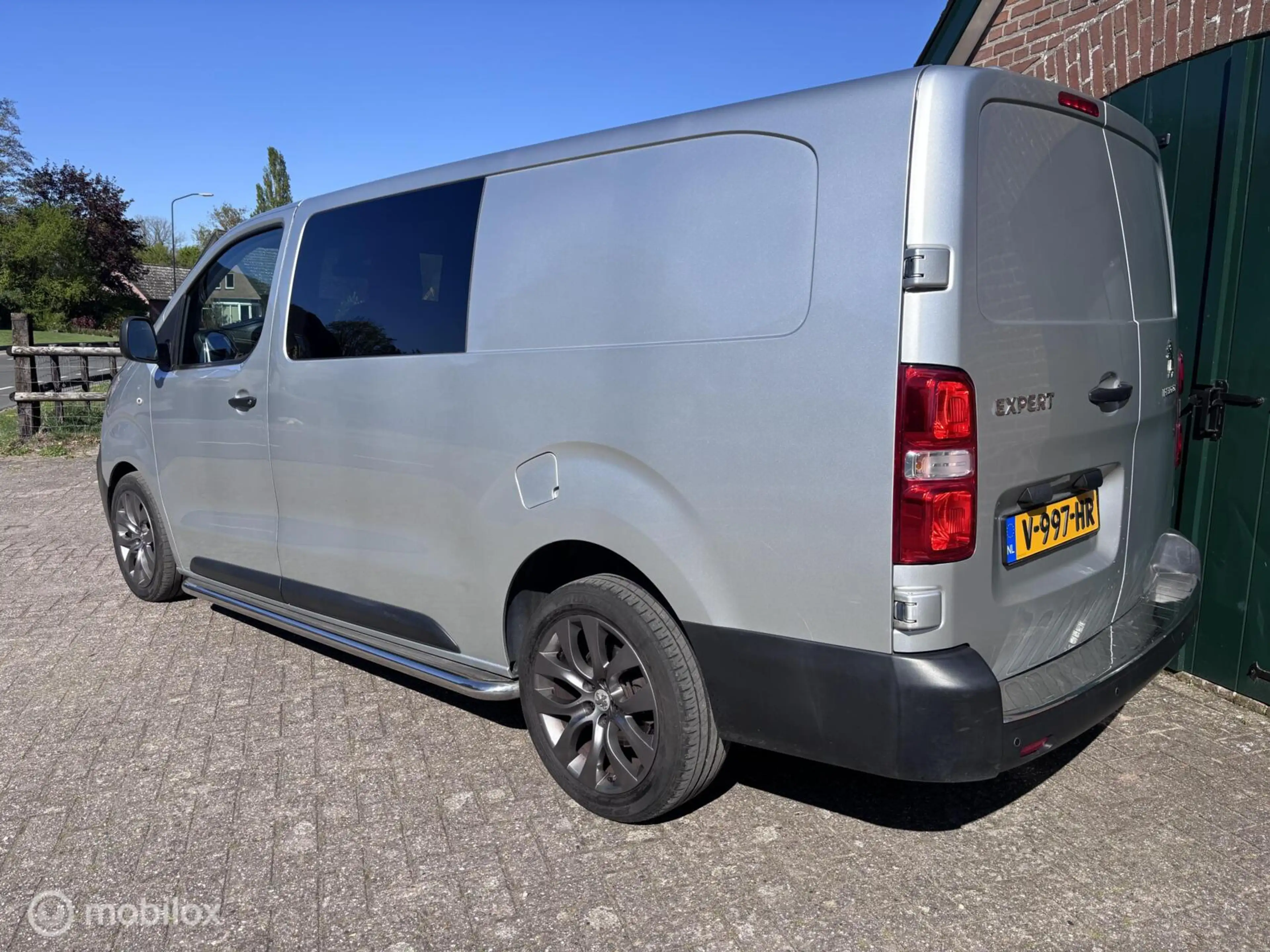Peugeot Expert Bestel 231C 2.0 BlueHDI DC 120 Premium — photo 4