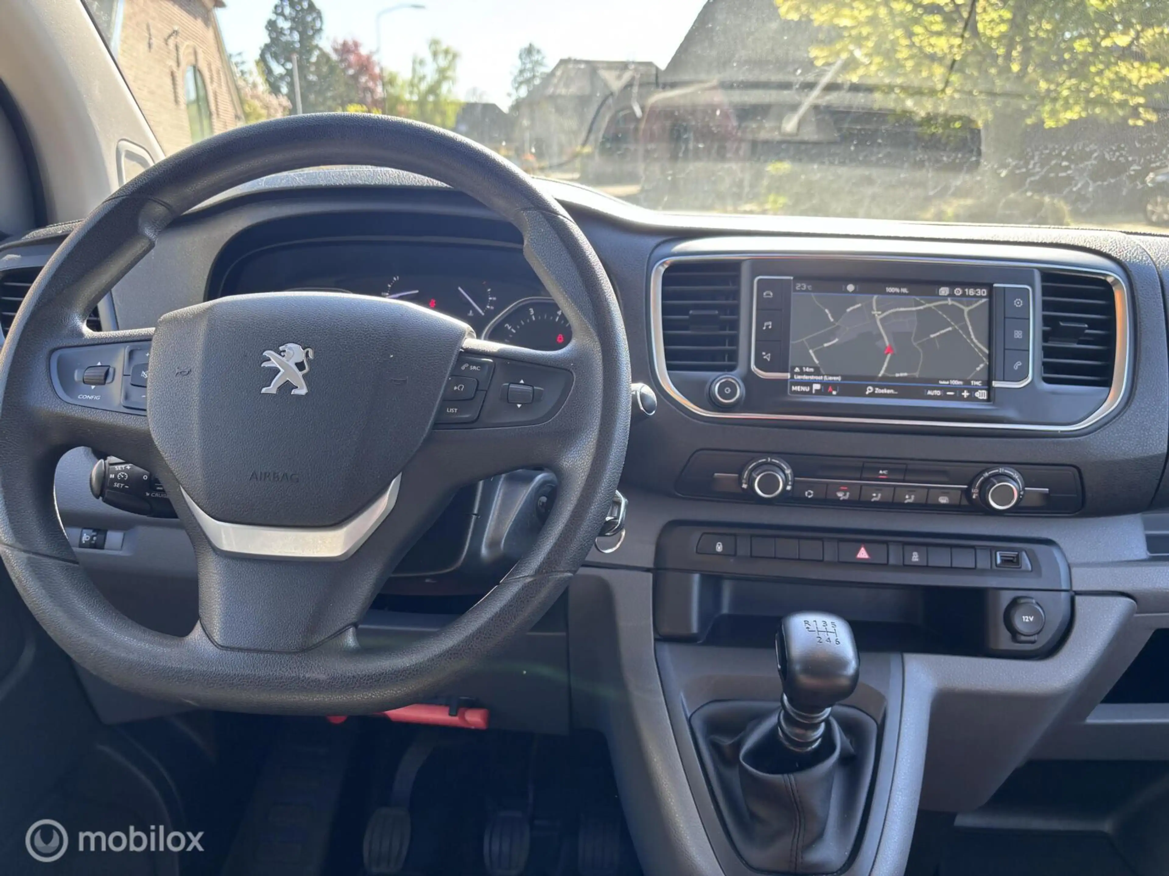 Peugeot Expert Bestel 231C 2.0 BlueHDI DC 120 Premium — photo 5