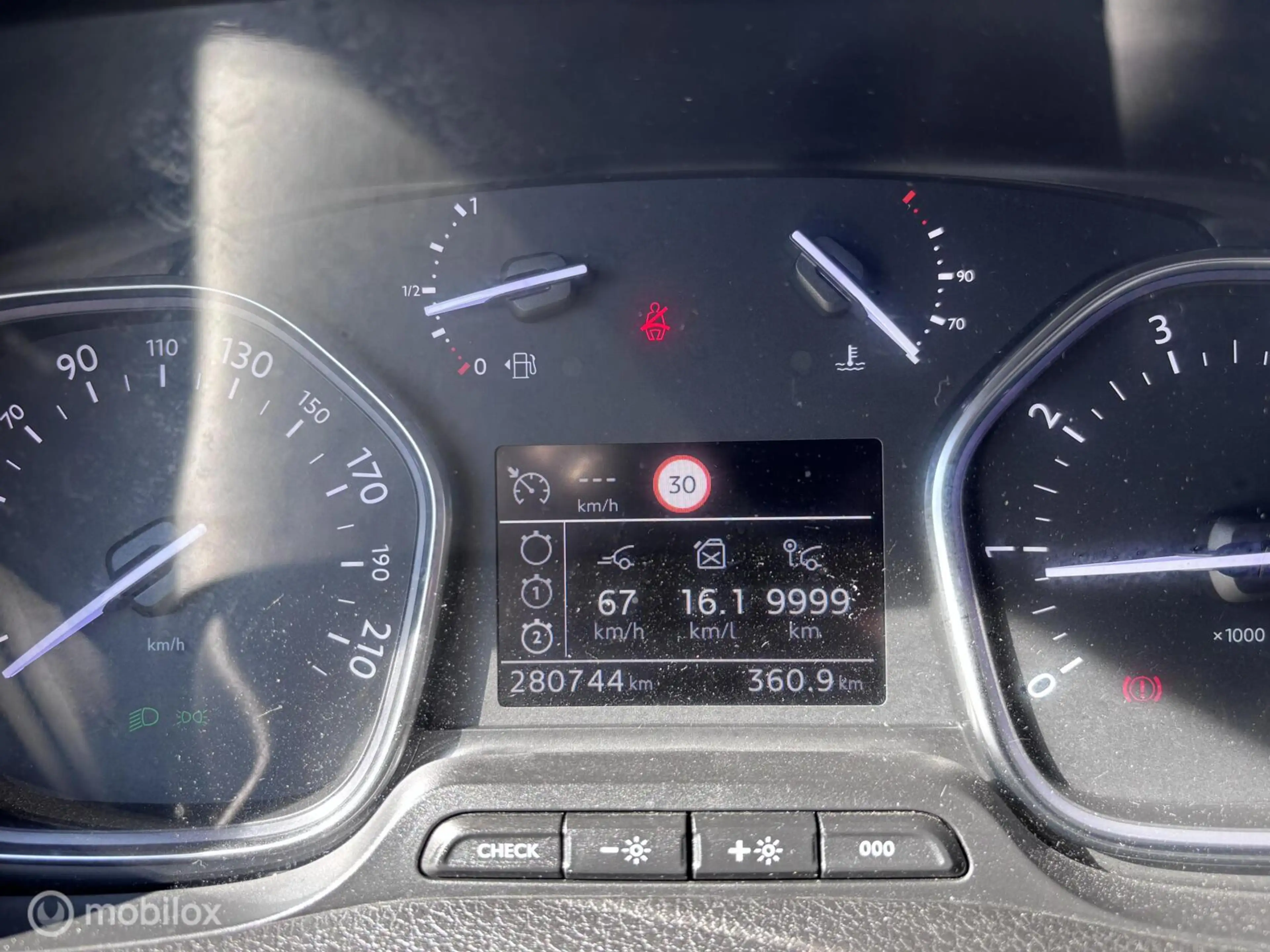 Peugeot Expert Bestel 231C 2.0 BlueHDI DC 120 Premium — photo 15