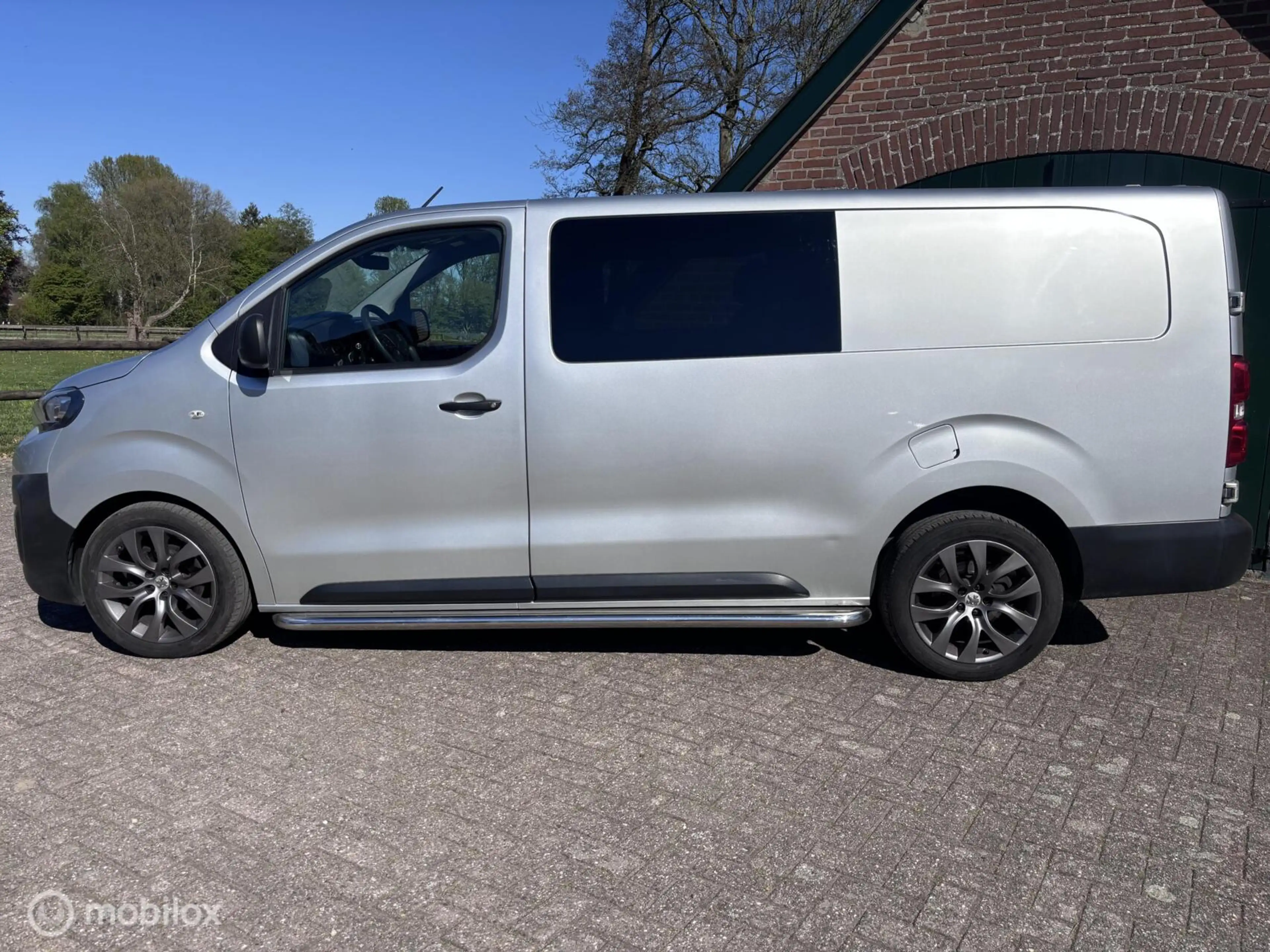Peugeot Expert Bestel 231C 2.0 BlueHDI DC 120 Premium — photo 7