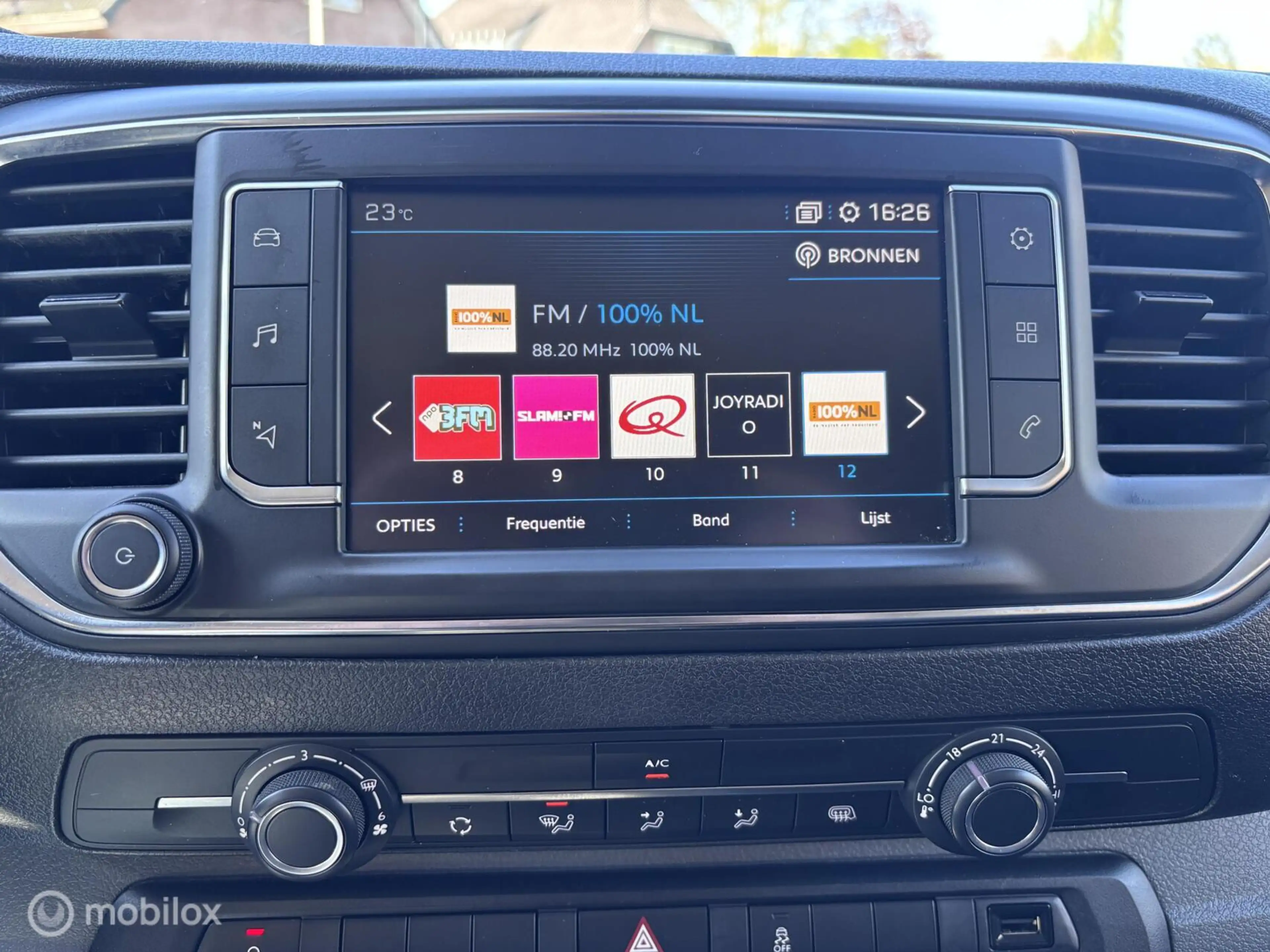 Peugeot Expert Bestel 231C 2.0 BlueHDI DC 120 Premium — photo 14