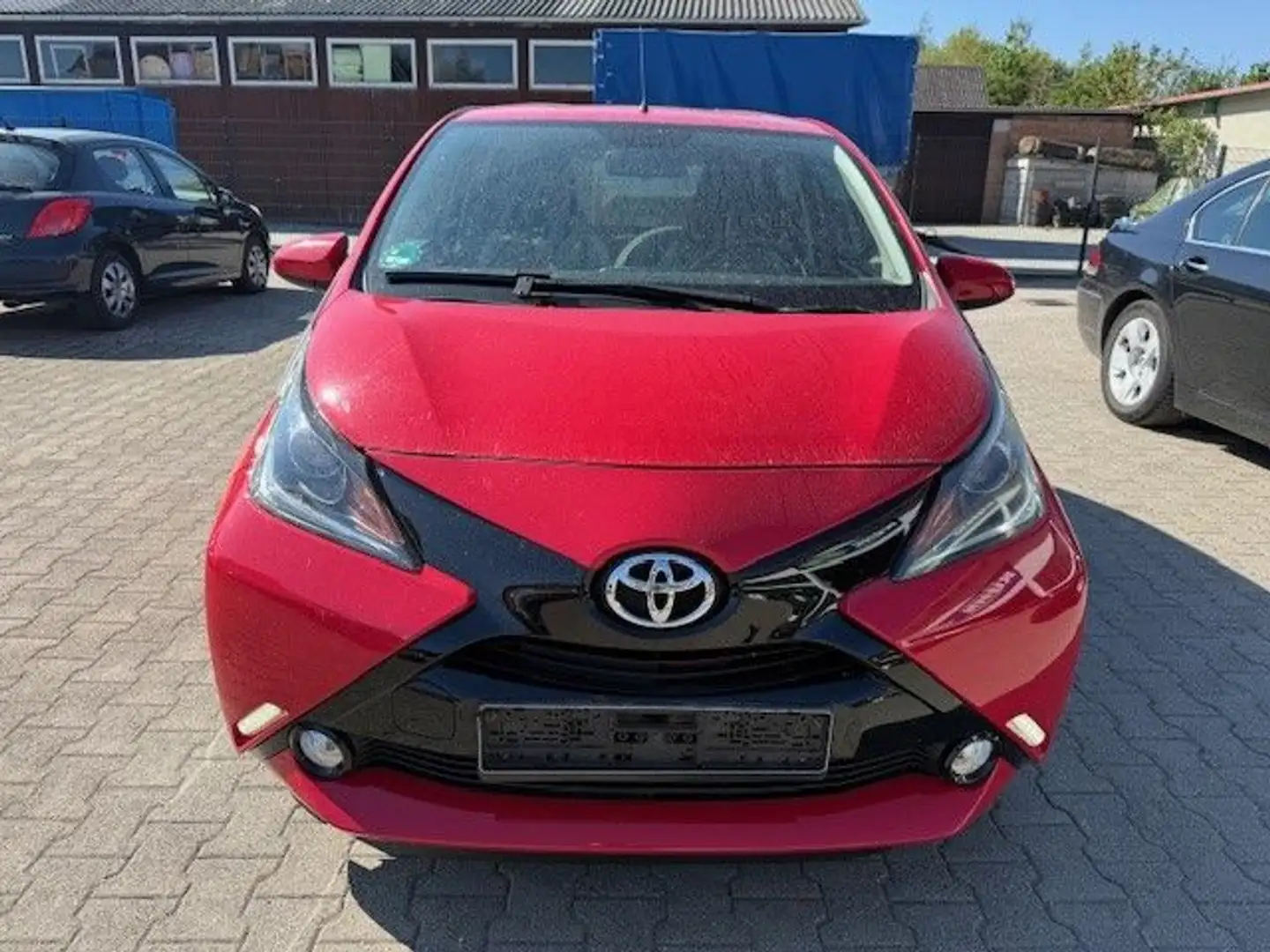 Toyota AYGO x-play touch Rückfahrkamera Automatik 2Hand Roşu - 2