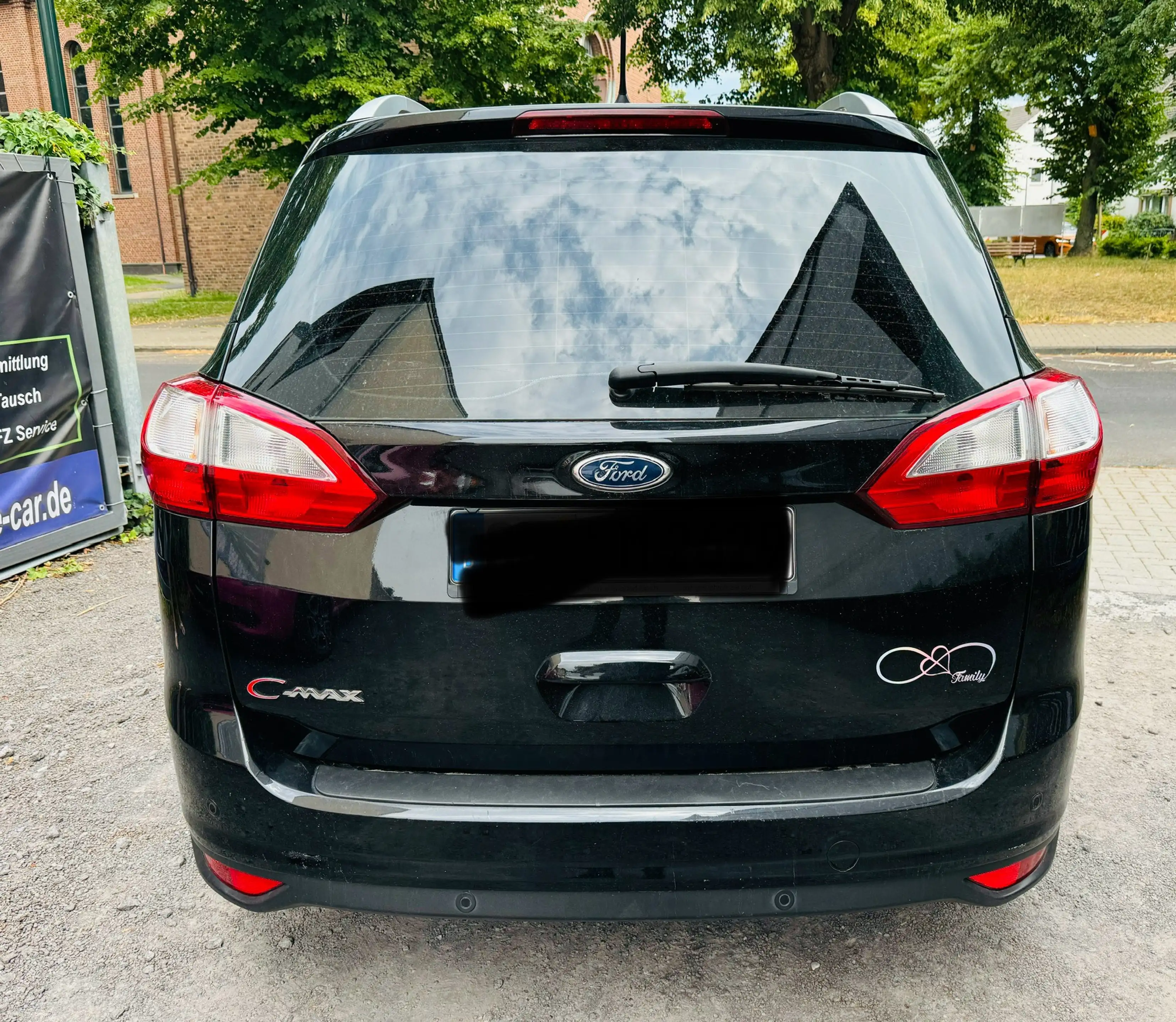 Ford Grand C-Max Trend — photo 5