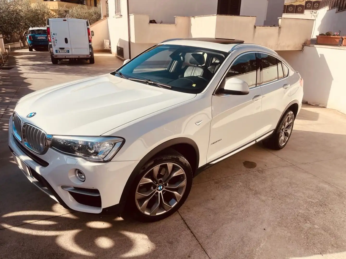 BMW X4 XDRIVE XLINE TETTO AUTOM. ITALIA Weiß - 2