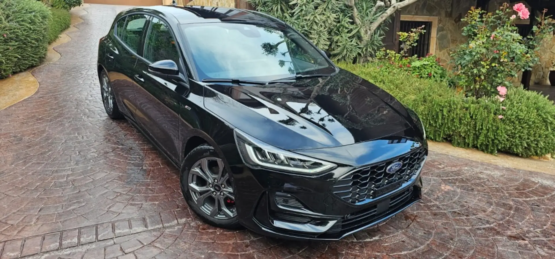 Ford Focus 1.0 Ecoboost MHEV ST-Line X 125 Negro - 2