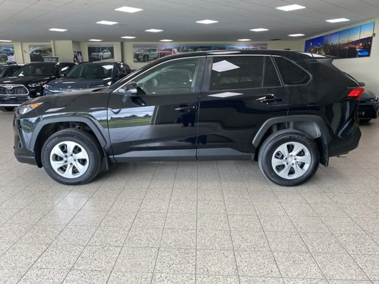 Toyota RAV 4 photo Toyota RAV 4