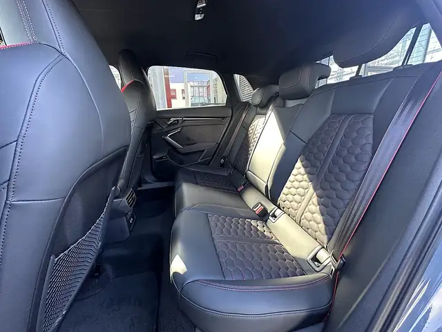 Audi RS3 SB quattro S-tronic Ansicht 18