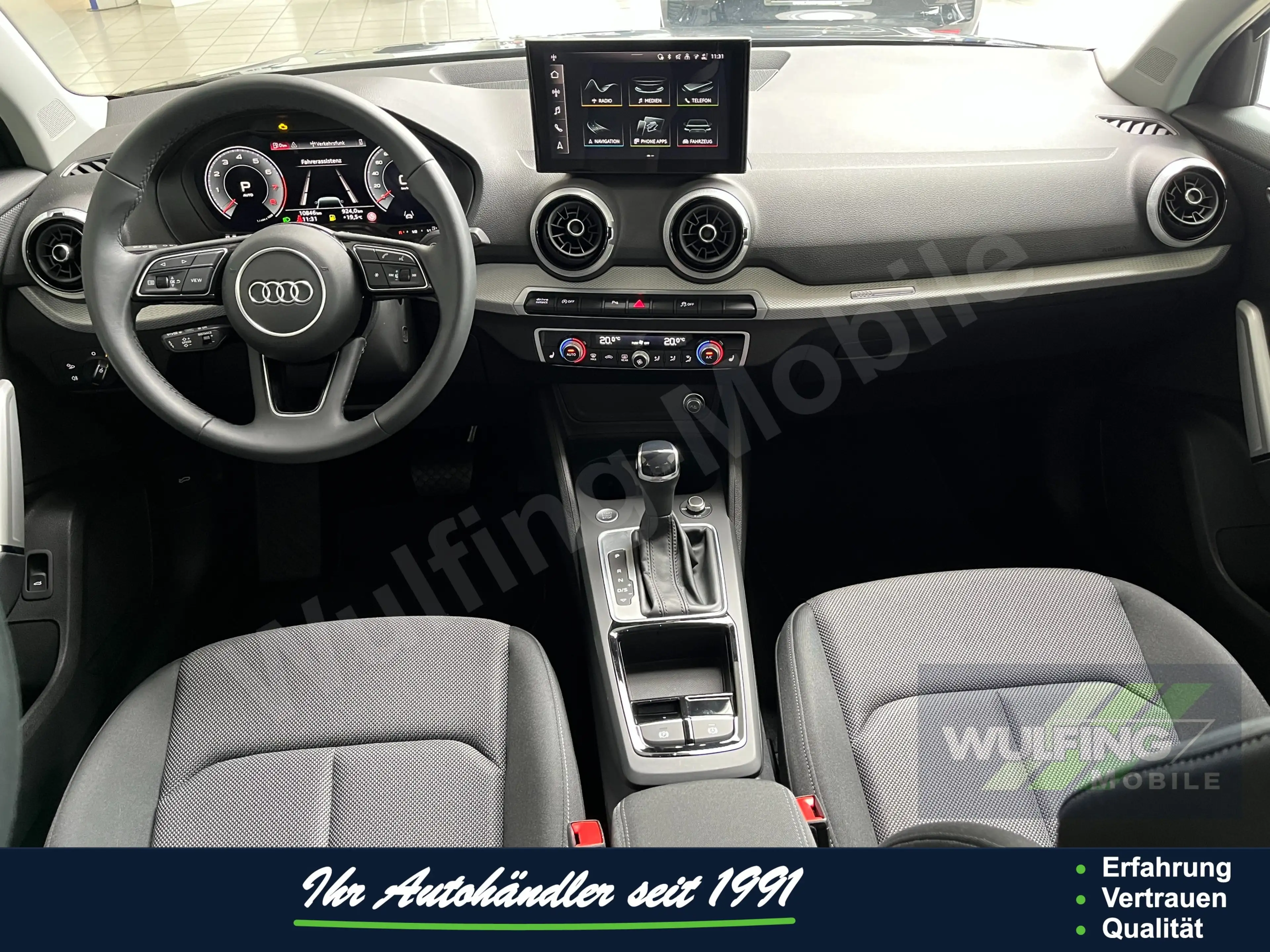 Audi Q2 35 TFSI S-Tronic S-Line, Matrix, Komfort plus — photo 11