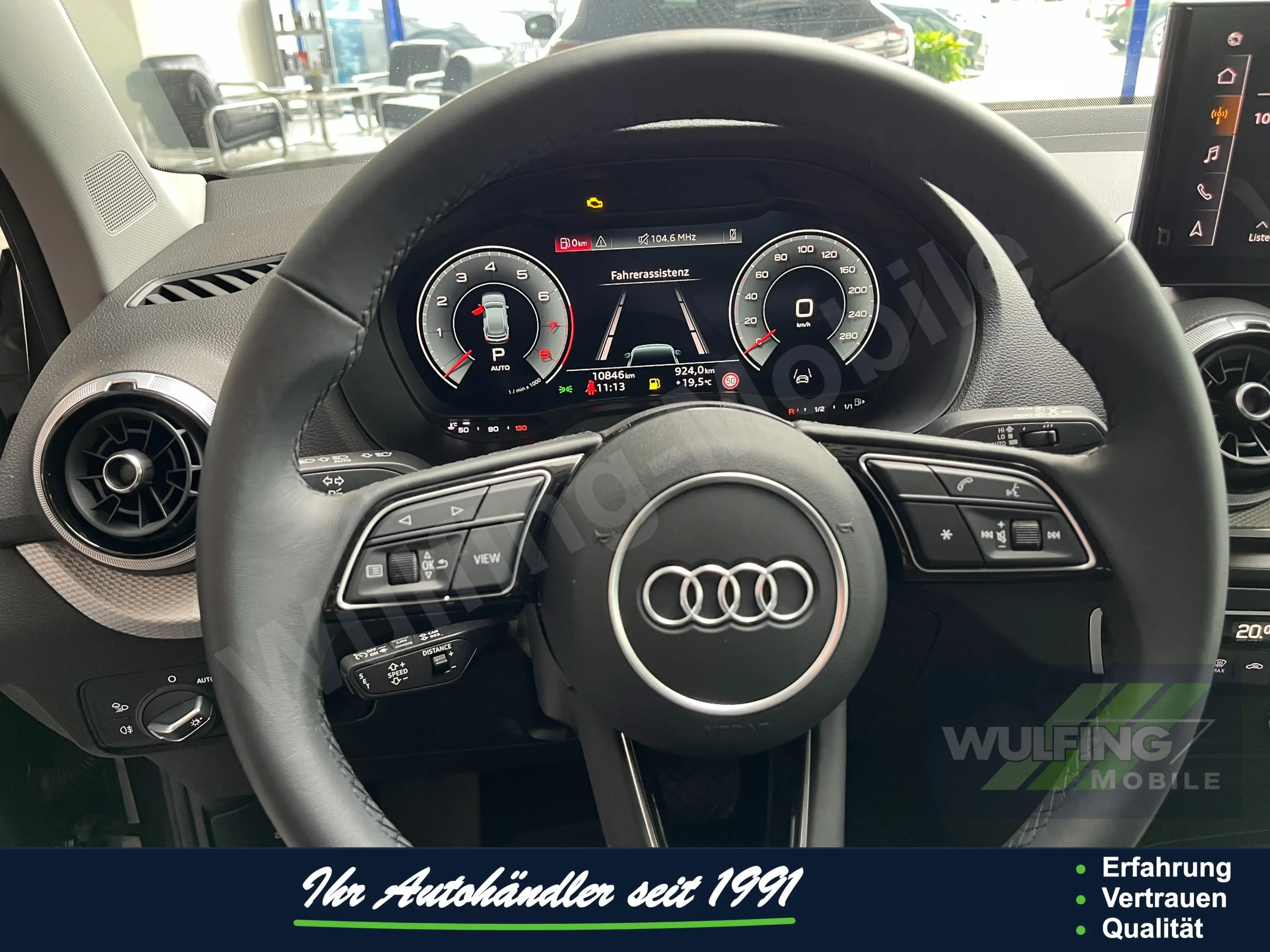 Audi Q2 35 TFSI S-Tronic S-Line, Matrix, Komfort plus — photo 13