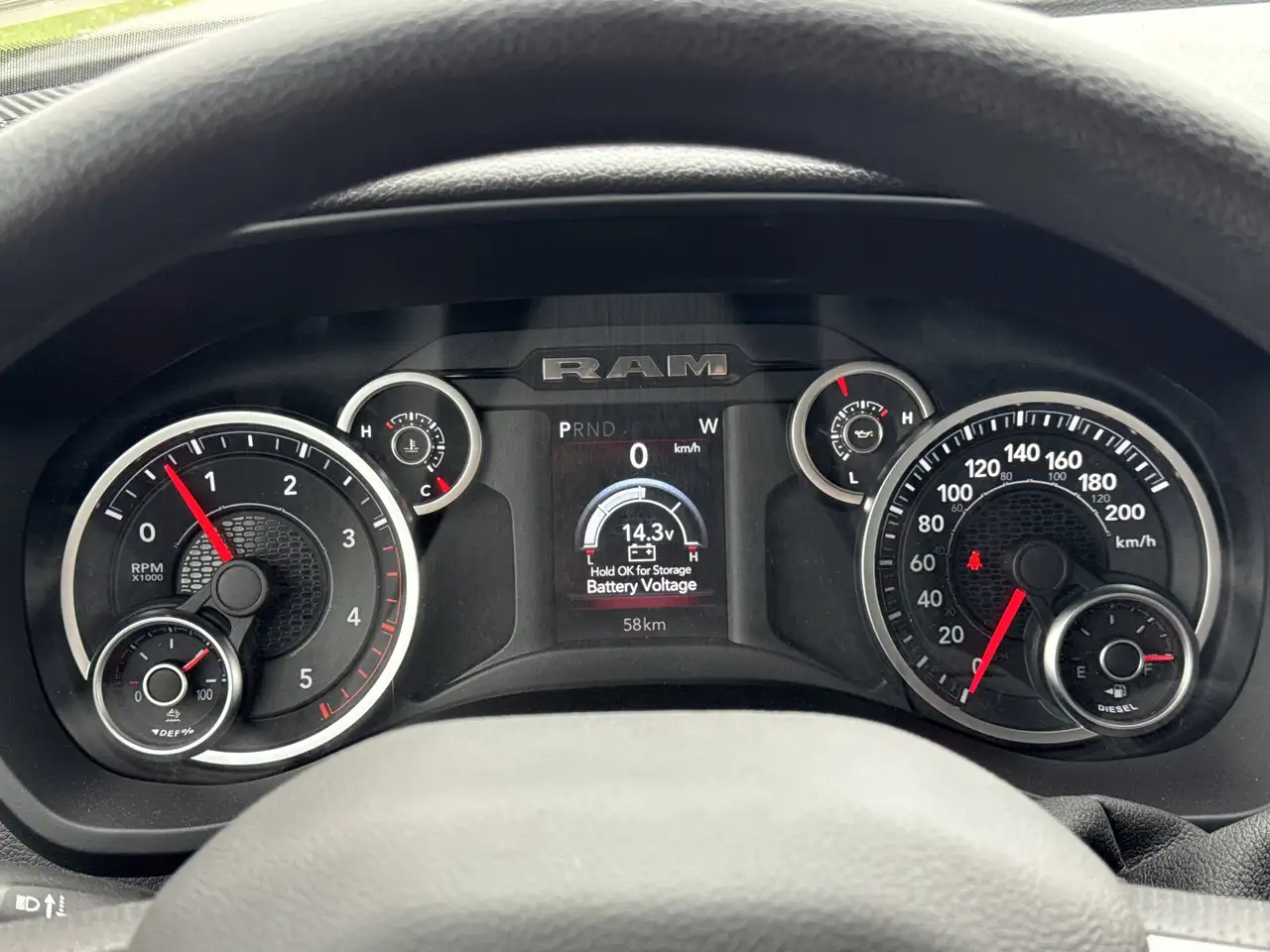 RAM 3500 снимка RAM 3500