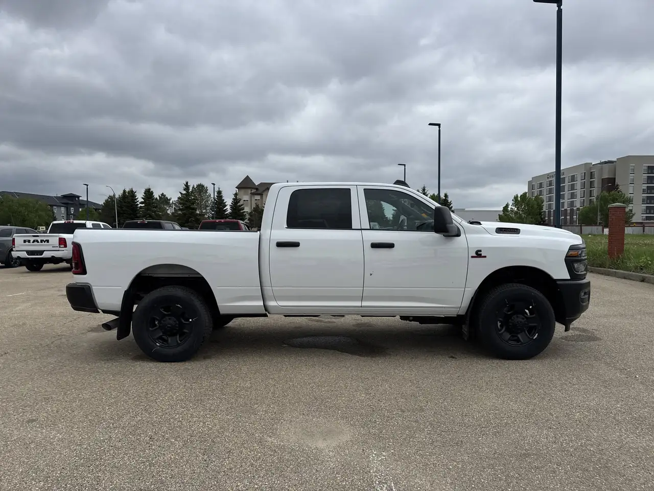 RAM 3500 снимка RAM 3500