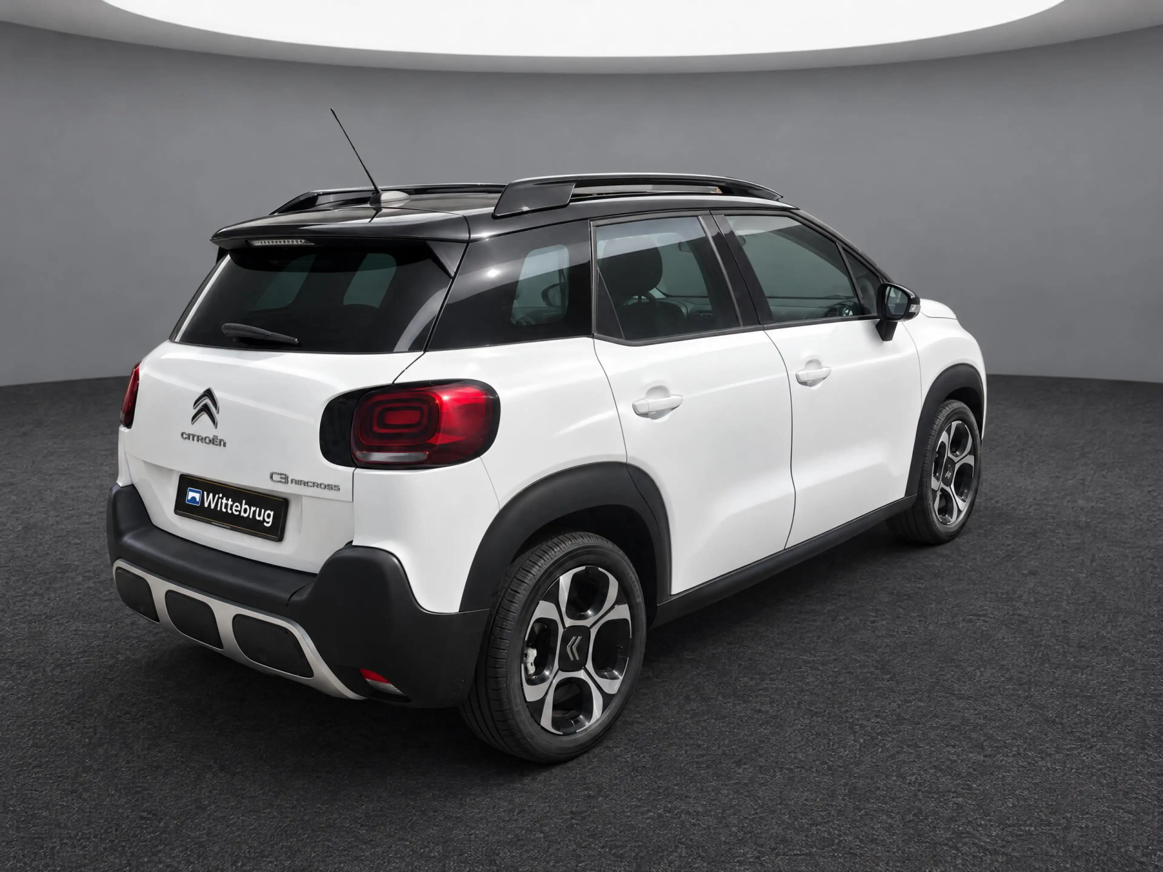 Citroen C3 Aircross 1.2 PureTech Shine Automaat / Hoge instap / Panoda — photo 5