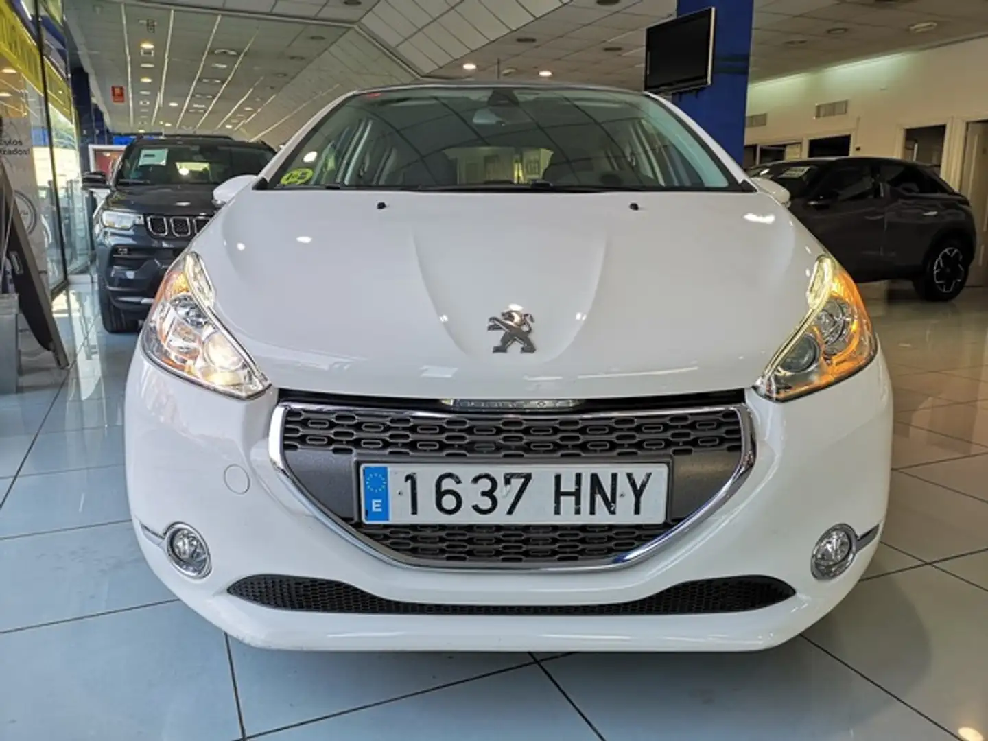 Peugeot 208 1.6e-HDi Allure Blanco - 2