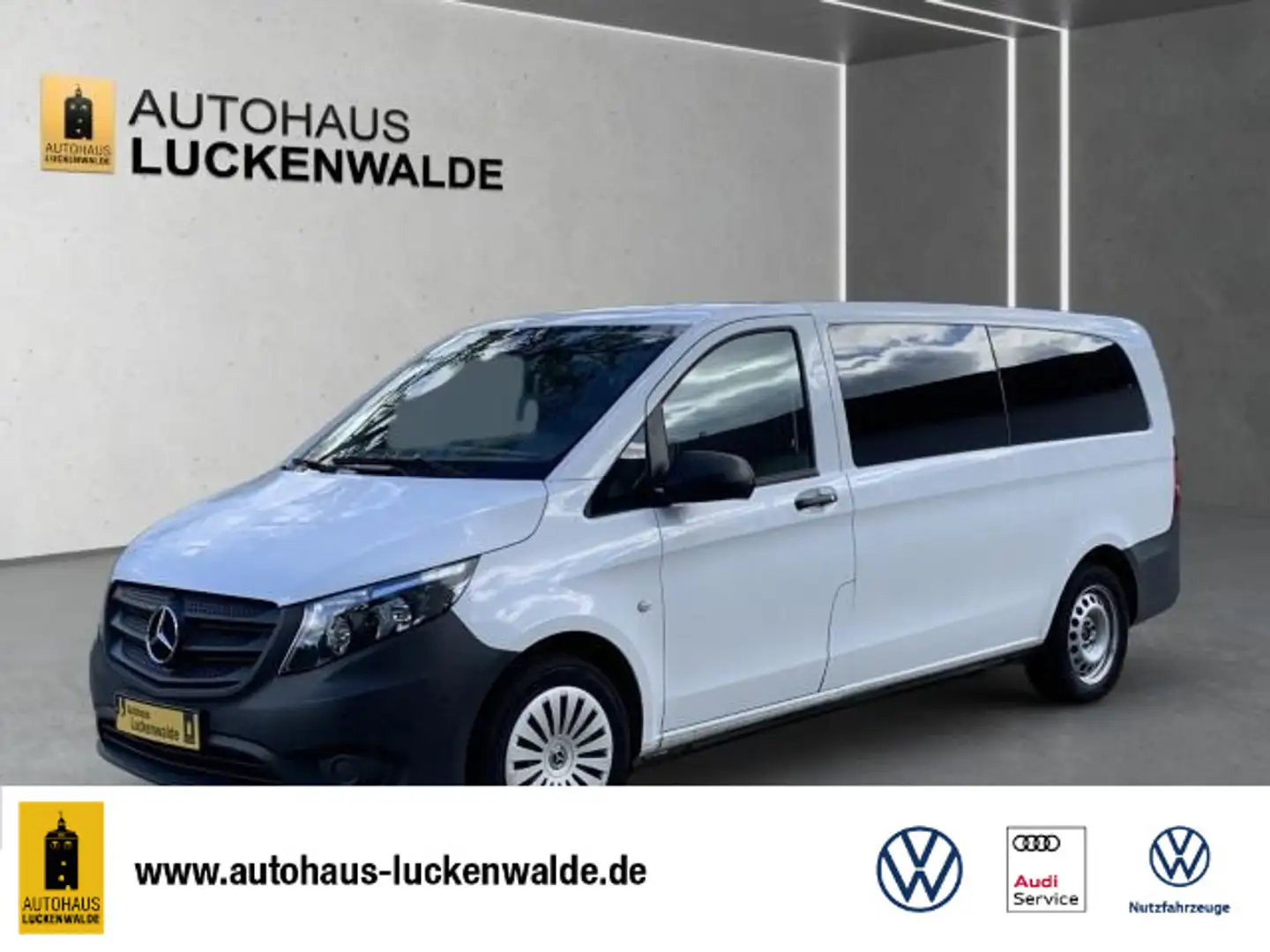 Mercedes-Benz Vito Tourer 114 CDI Pro extralang GTronic *AHK* Weiß - 1