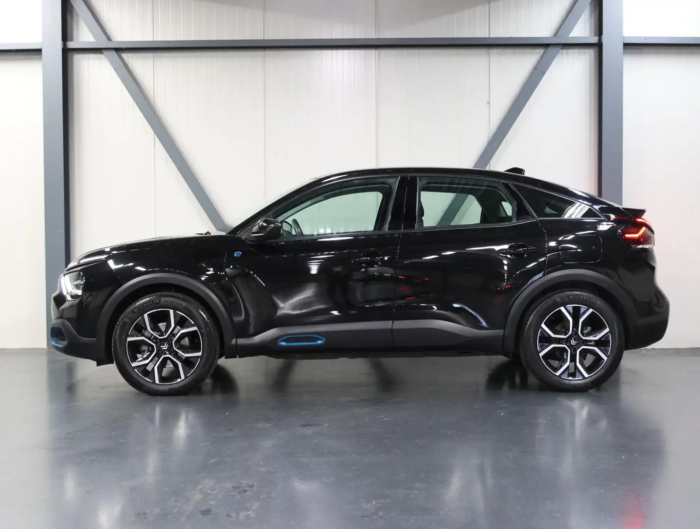 Citroen E-C4 Electric Feel Pack 50 kWh 136PK | ACCURAPPORT | AppleCarPla Zwart - 2