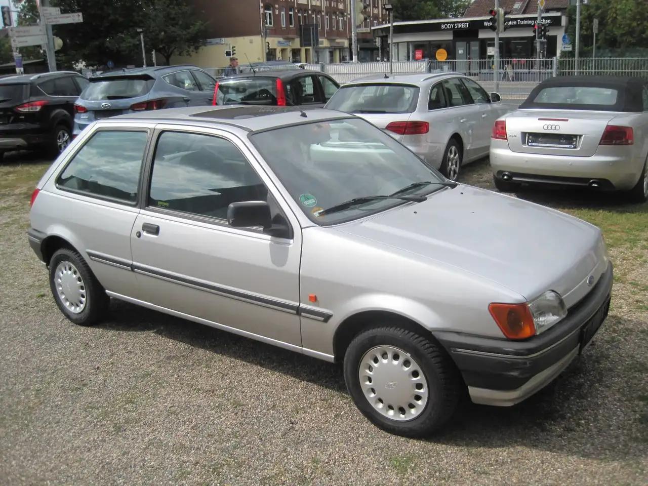 Ford Fiesta -Champ-1HD-OLDTIMER-RENTNER-TÜV NEU, foto 1
