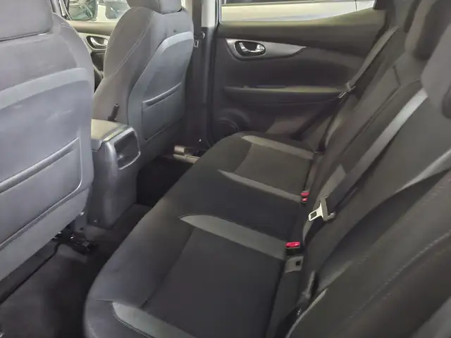 Nissan Qashqai view 8