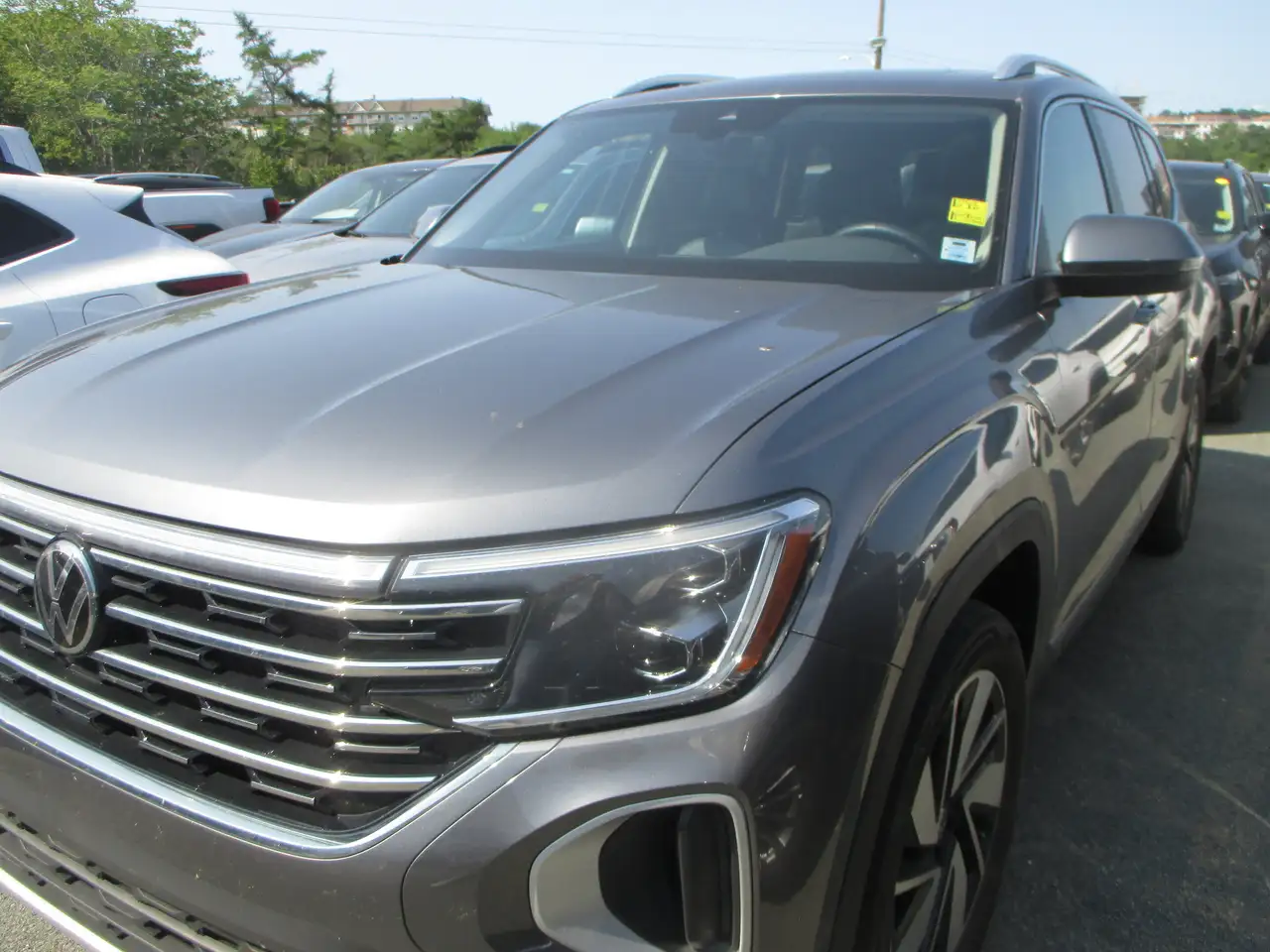 Volkswagen Atlas photo Volkswagen Atlas