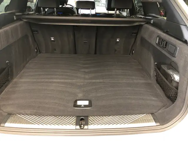 BMW 530 e xDrive Ansicht 11