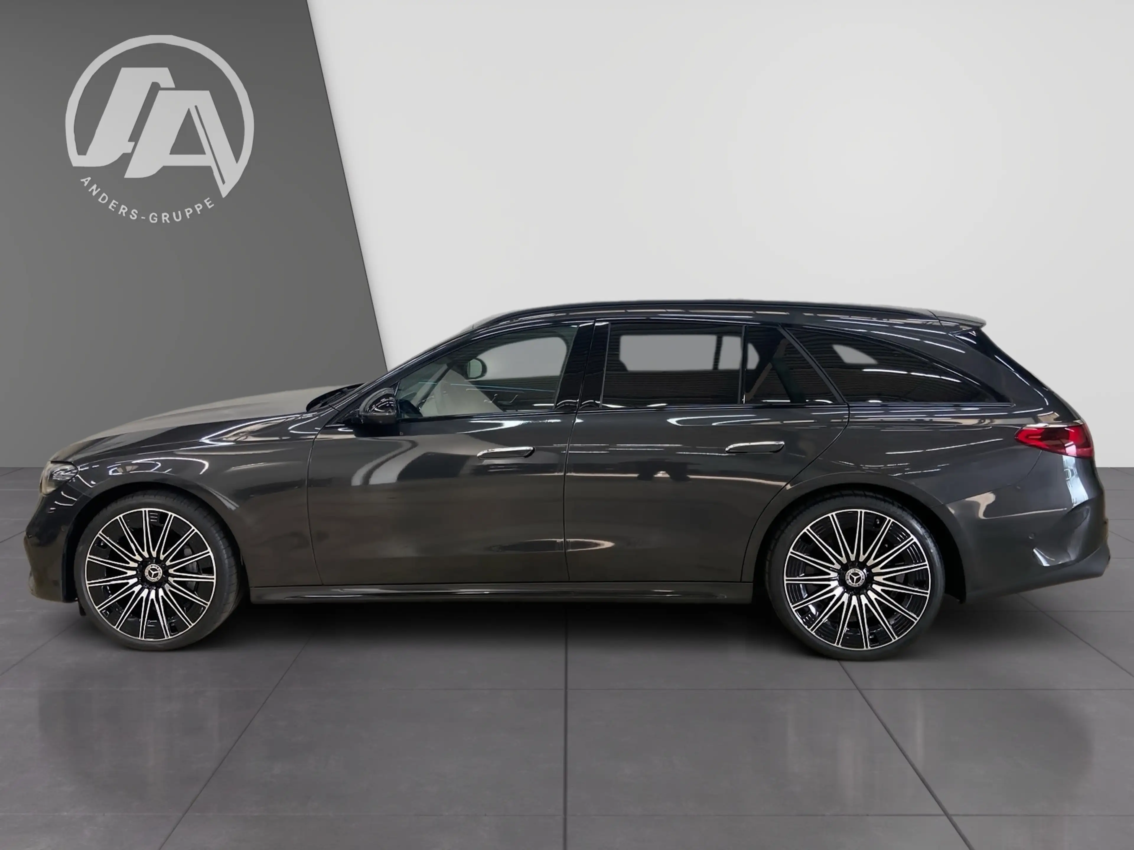 Mercedes-Benz E 450 d 4M T AMG Premium+Night+Burmester 4D+AHK+ — photo 4