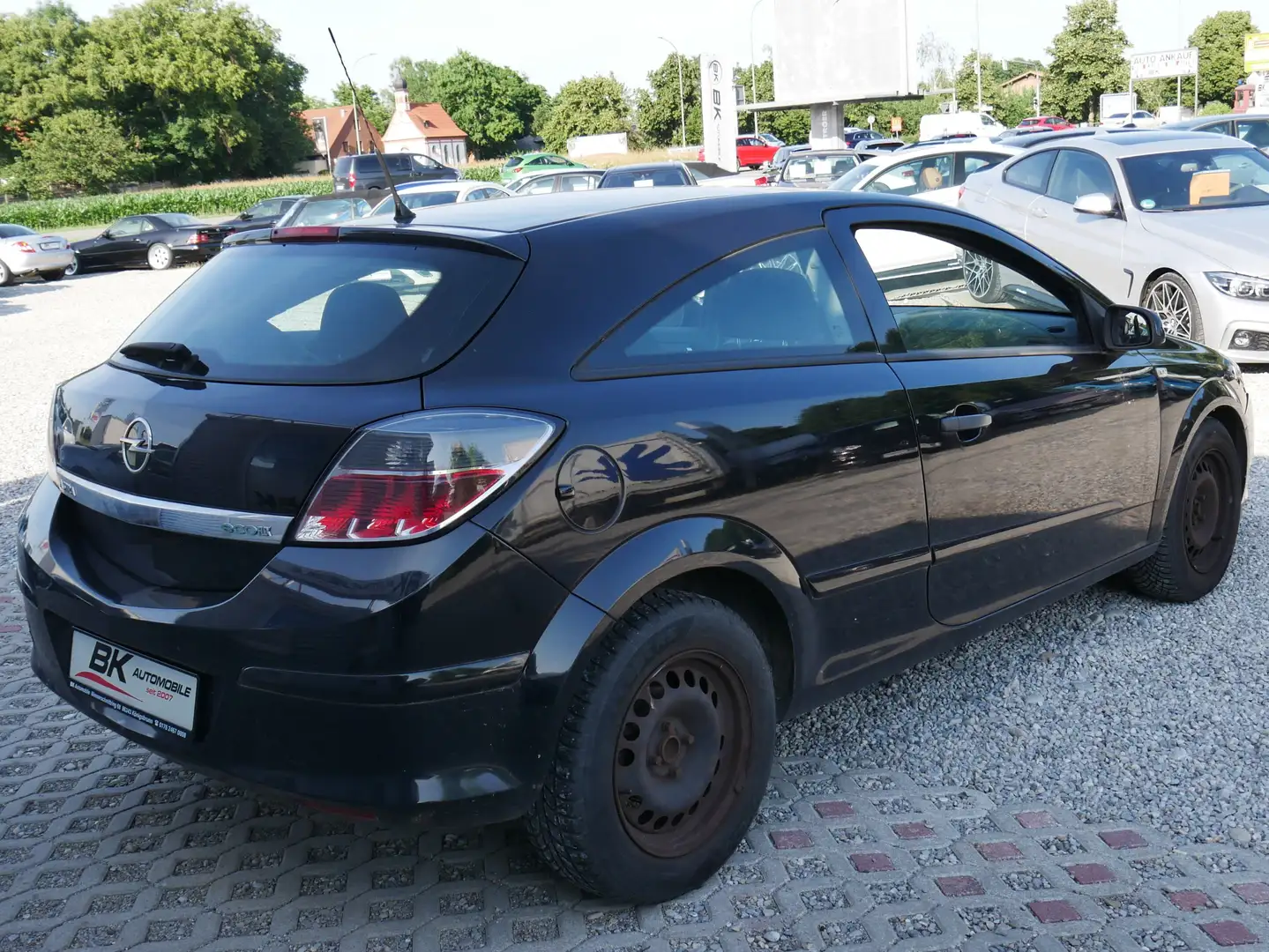 Opel Astra Selection 110 Jahre TÜV/Kundendienst Neu Klima Schwarz - 2