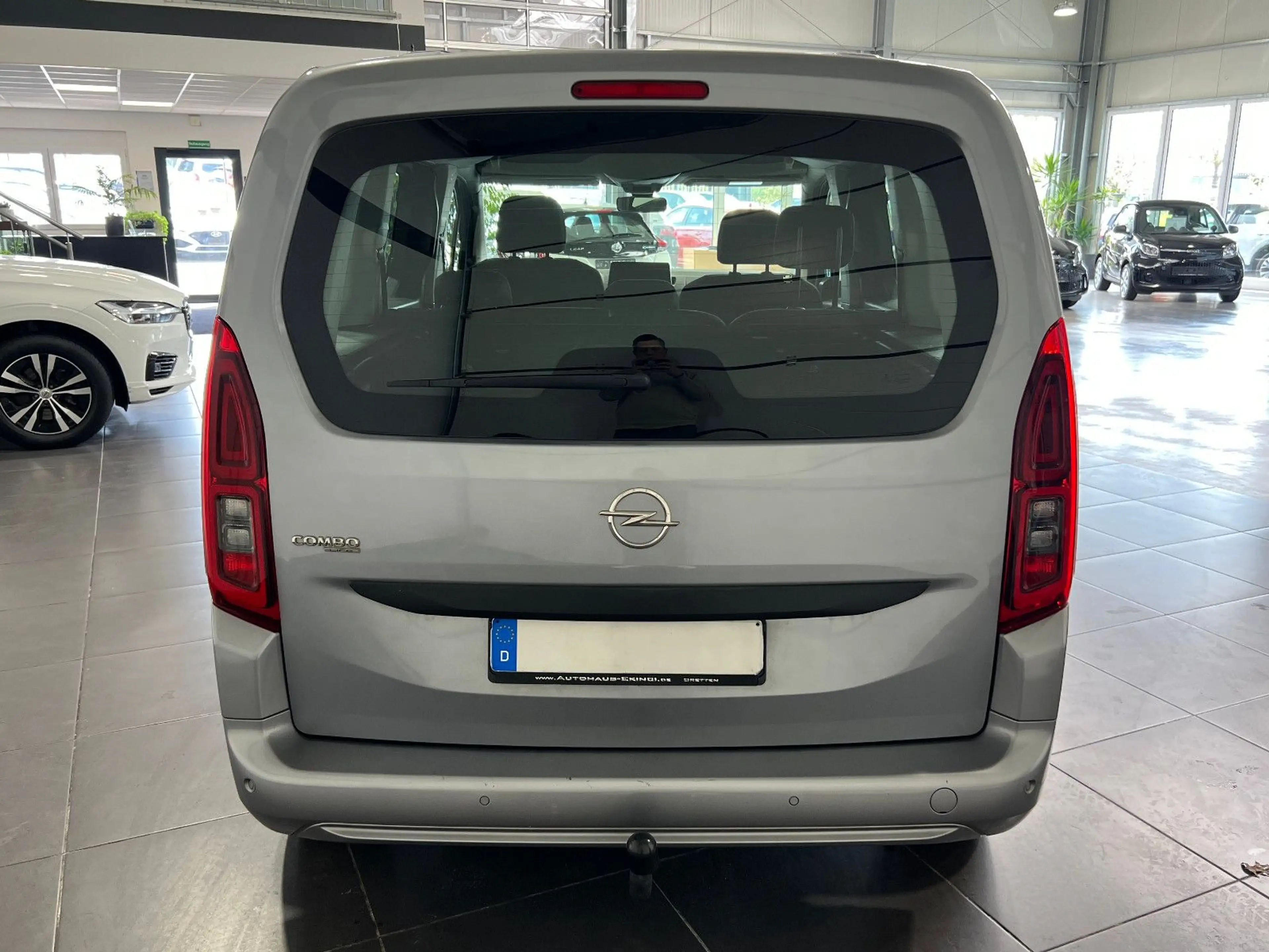 Opel Combo Life E 1.2 **AHK*Klima*PDC*Temp** — photo 4